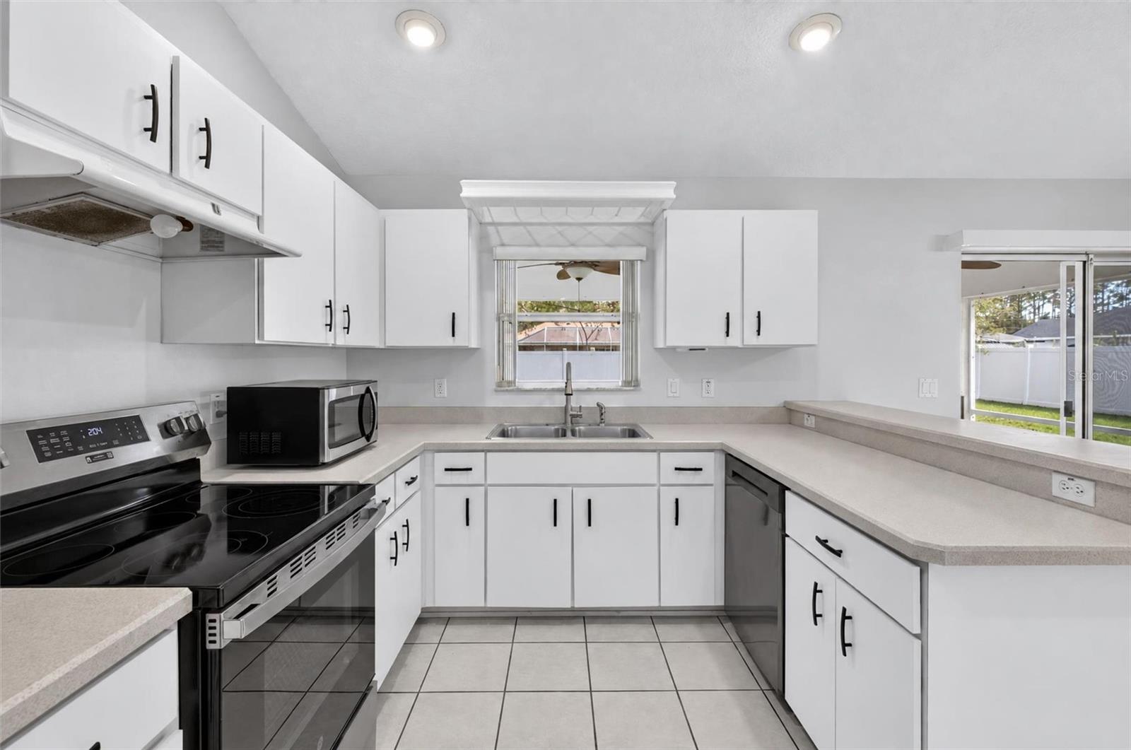 25 POTTERS LANE, Palm Coast, FL 32164