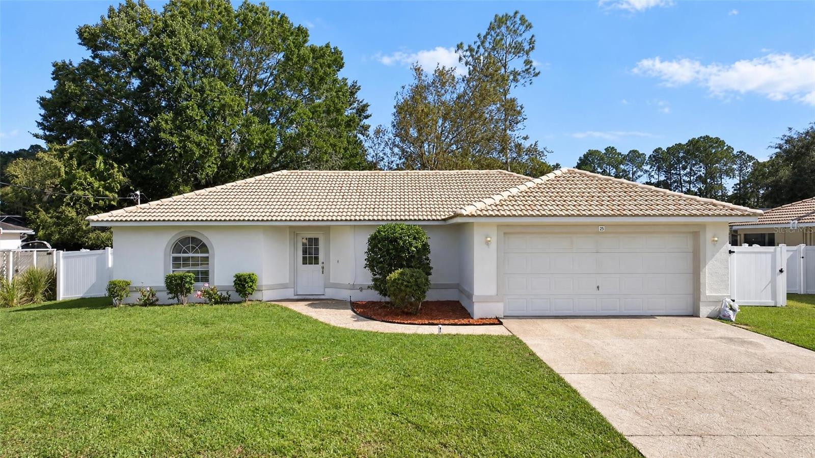 25 POTTERS LANE, Palm Coast, FL 32164 25 POTTERS LANE, Palm Coast, FL 32164