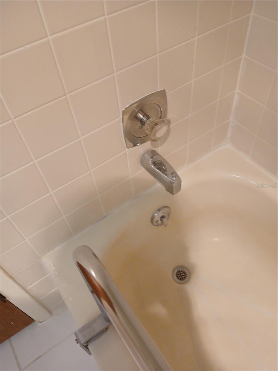 TUB