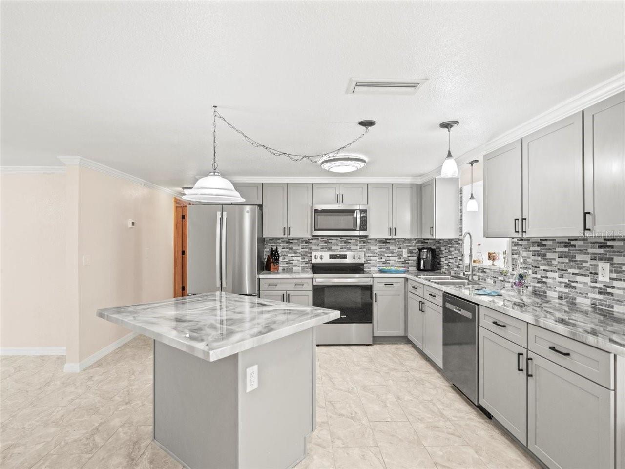 3408 CRAPE MYRTLE DRIVE, Hernando Beach, FL 34607