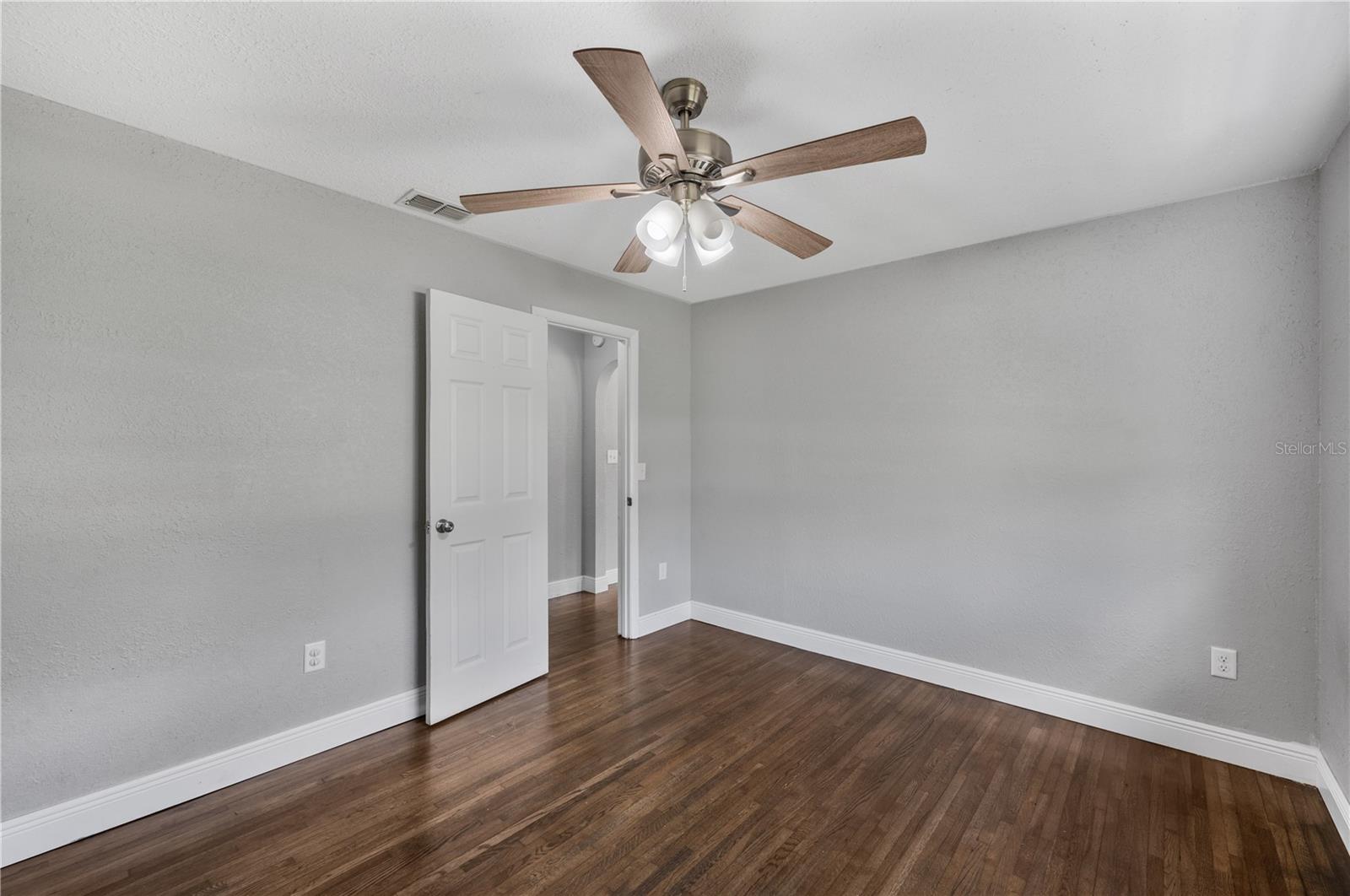 510 WINDERMERE DRIVE, Lakeland, FL 33809