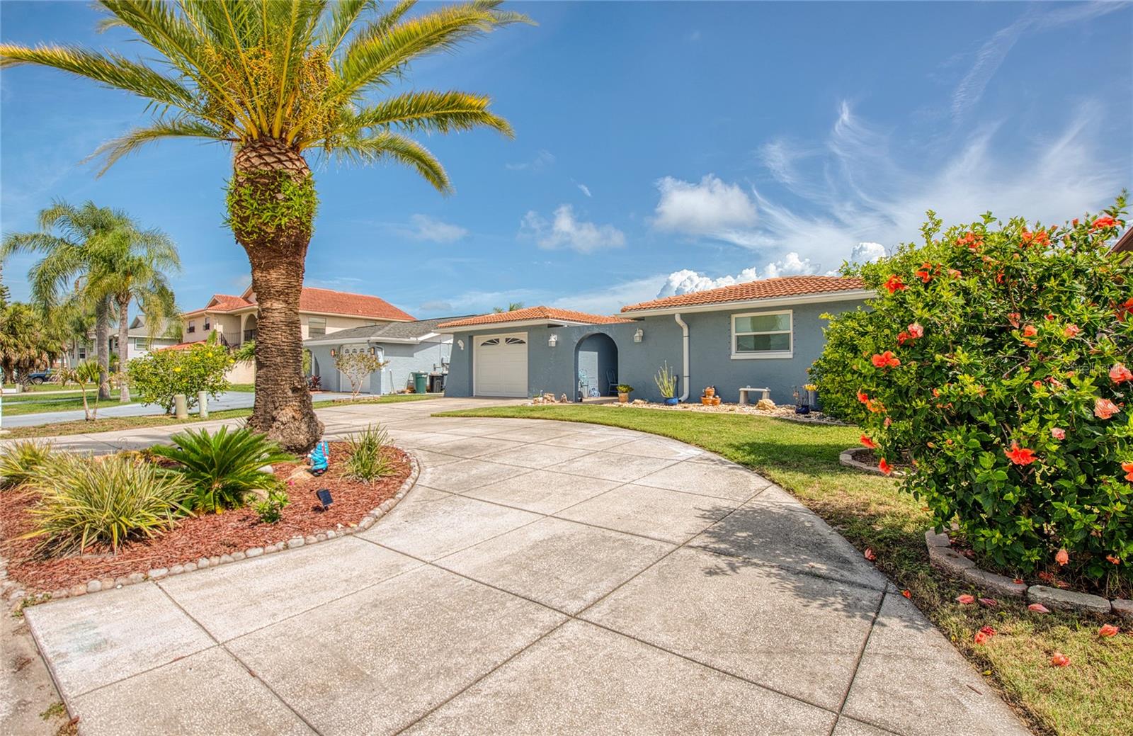 7039 SOUTHWIND DRIVE, Hudson, FL 34667 7039 SOUTHWIND DRIVE, Hudson, FL 34667