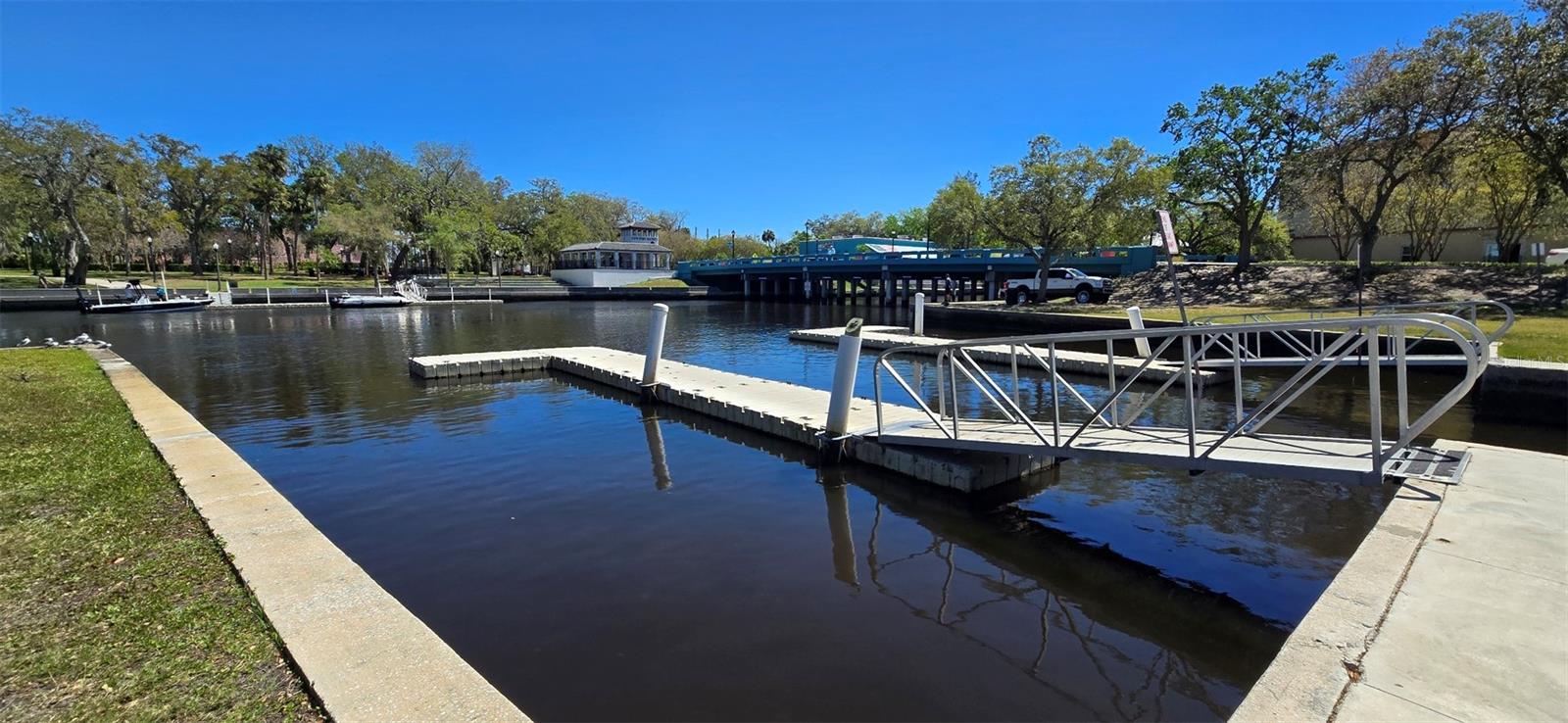 5904 ELM STREET, New Port Richey, FL 34652