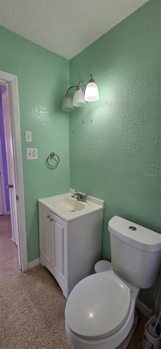 5904 ELM STREET, New Port Richey, FL 34652