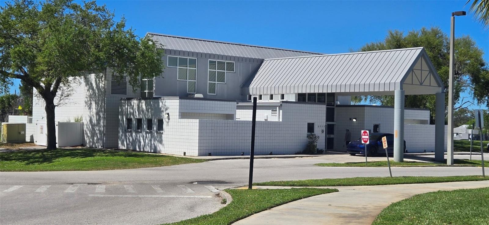 5904 ELM STREET, New Port Richey, FL 34652