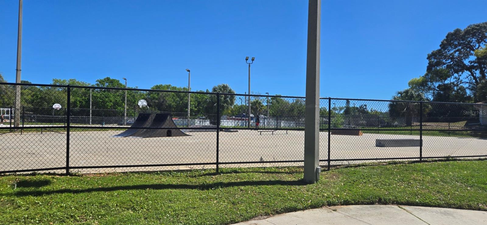 5904 ELM STREET, New Port Richey, FL 34652