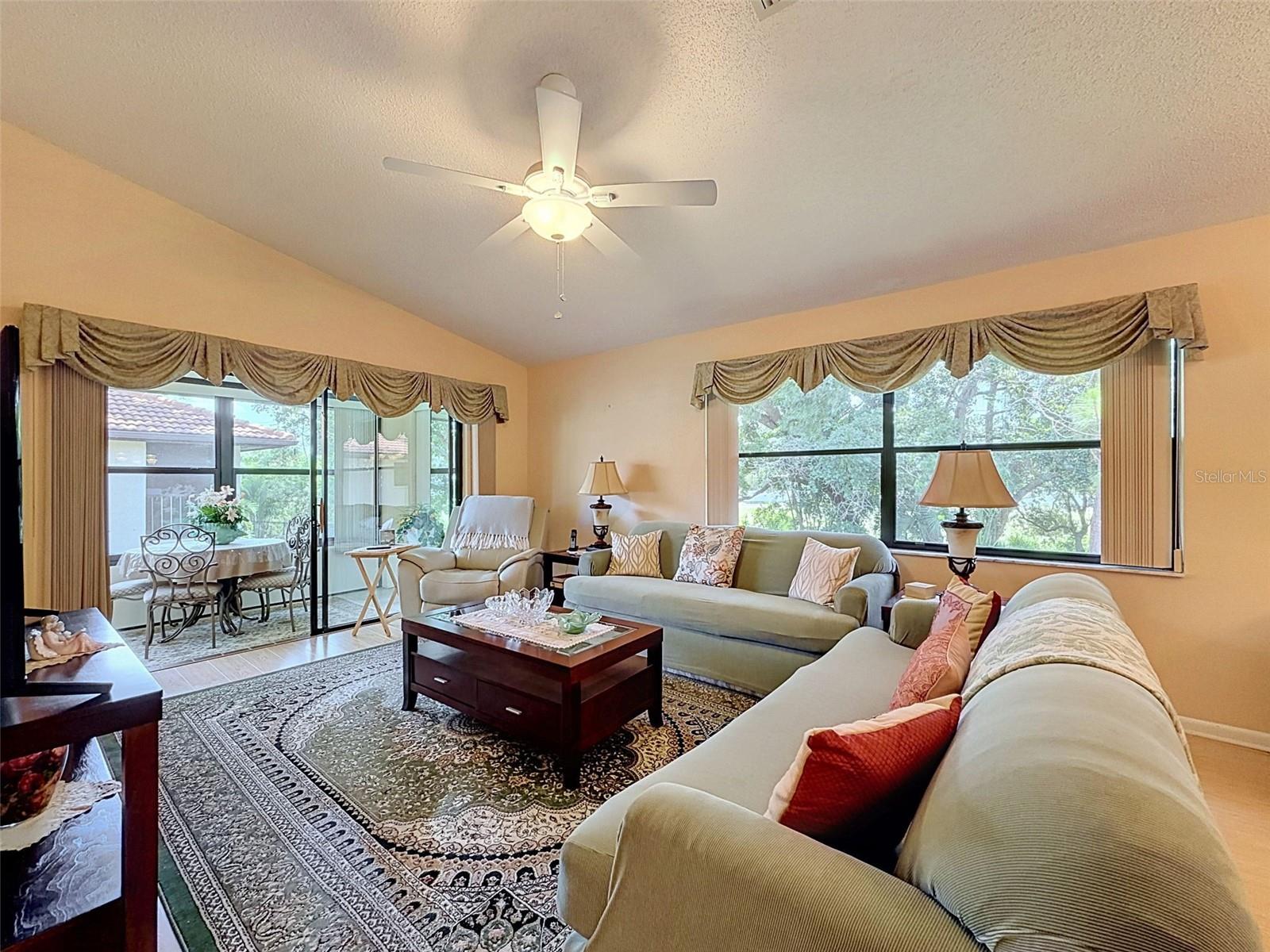 1309 HAMMOCK PINE BOULEVARD, #1309, Clearwater, FL 33761