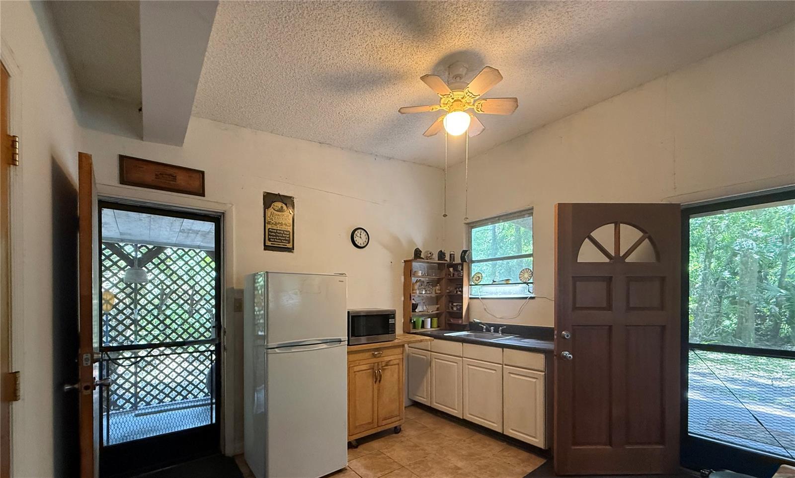 23946 INDIGO ROAD, Astor, FL 32102