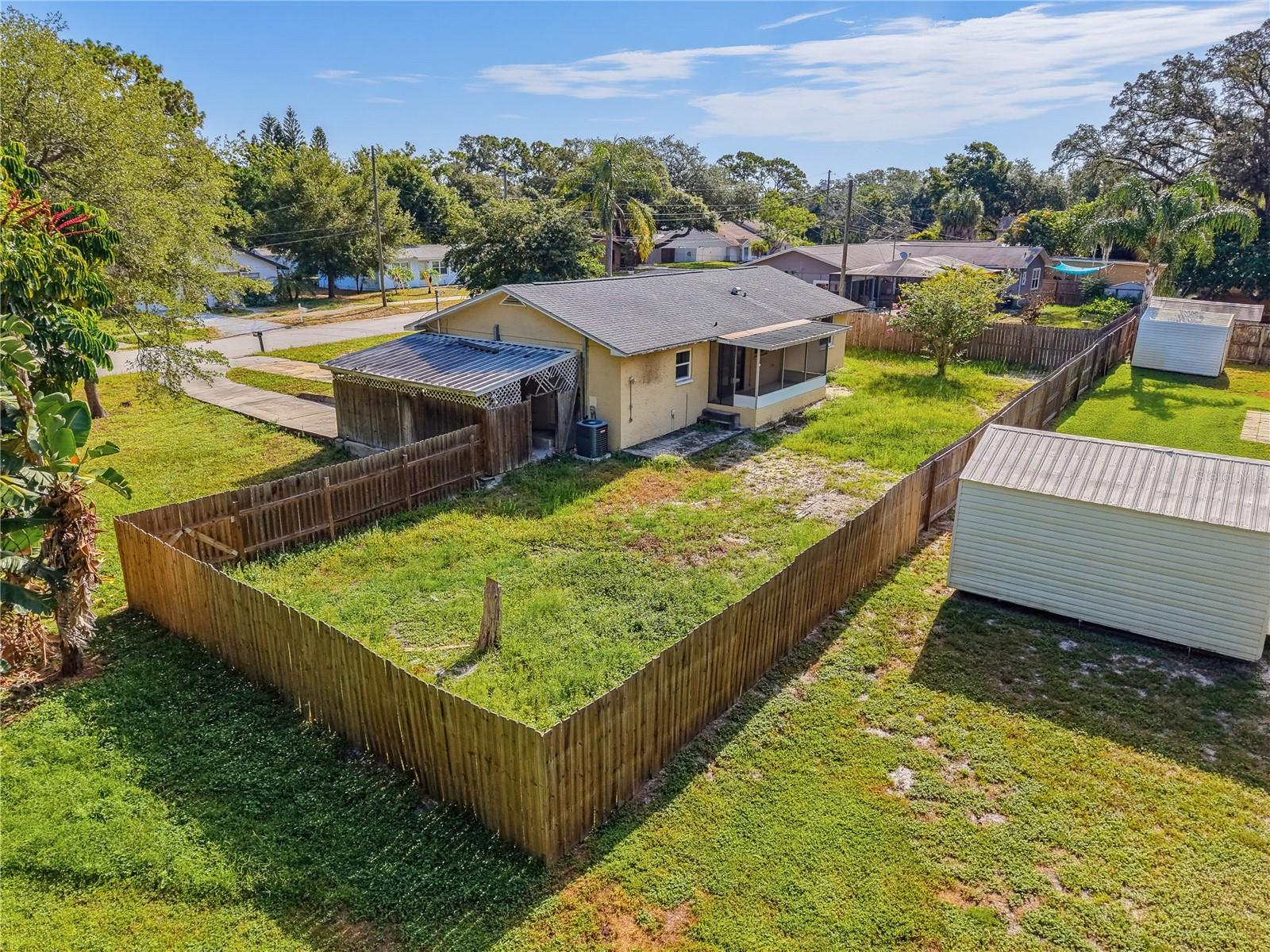 1116 E OAKWOOD STREET, Tarpon Springs, FL 34689 1116 E OAKWOOD STREET, Tarpon Springs, FL 34689