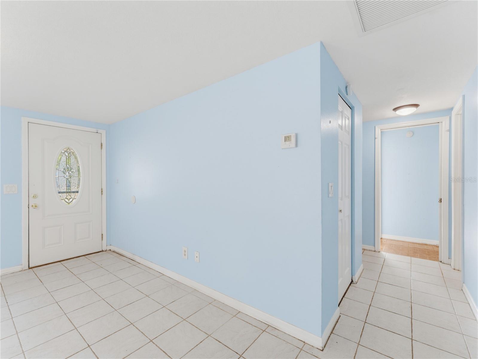 1116 E OAKWOOD STREET, Tarpon Springs, FL 34689