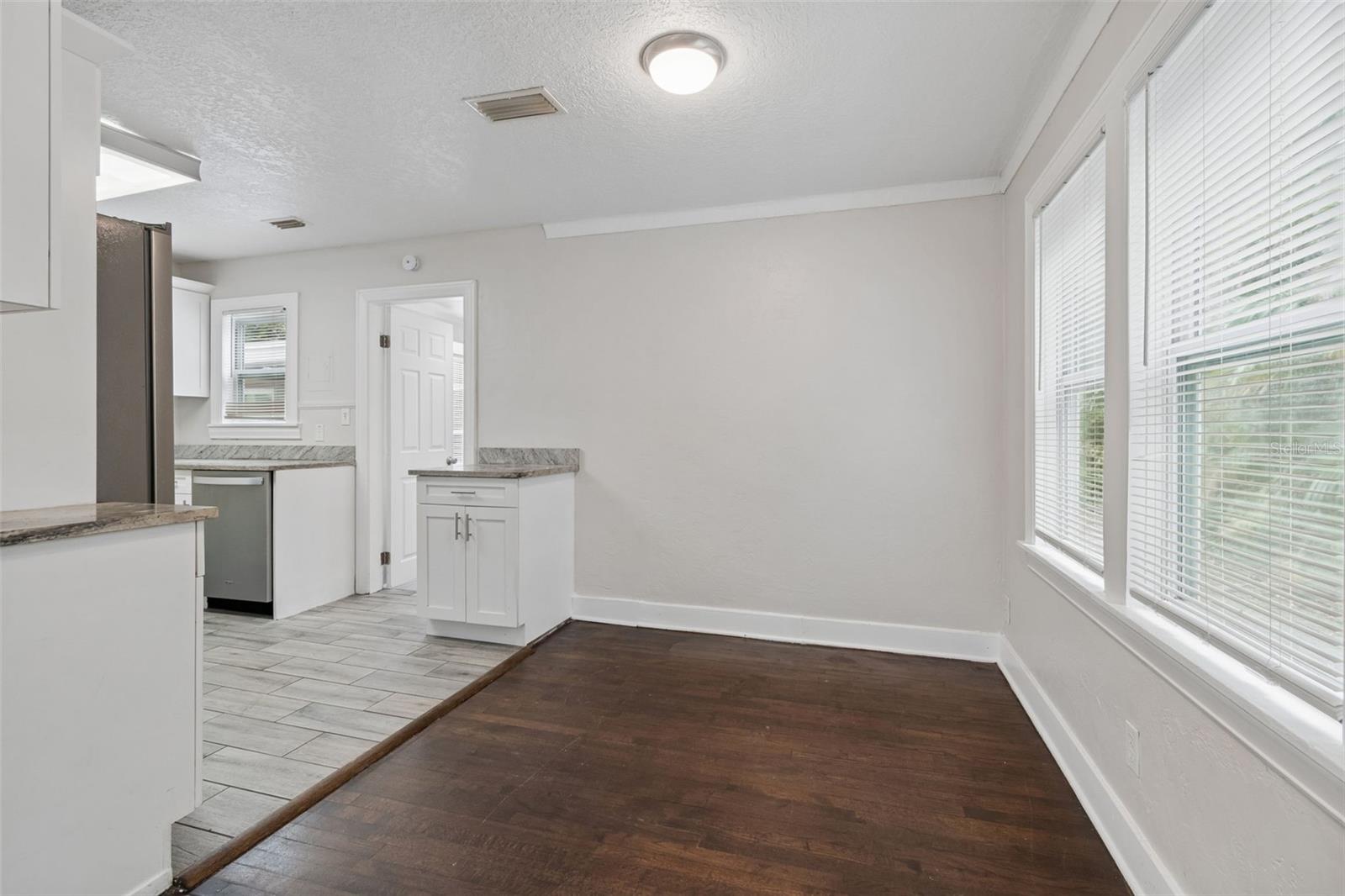 3601 6TH AVENUE N, St Petersburg, FL 33713