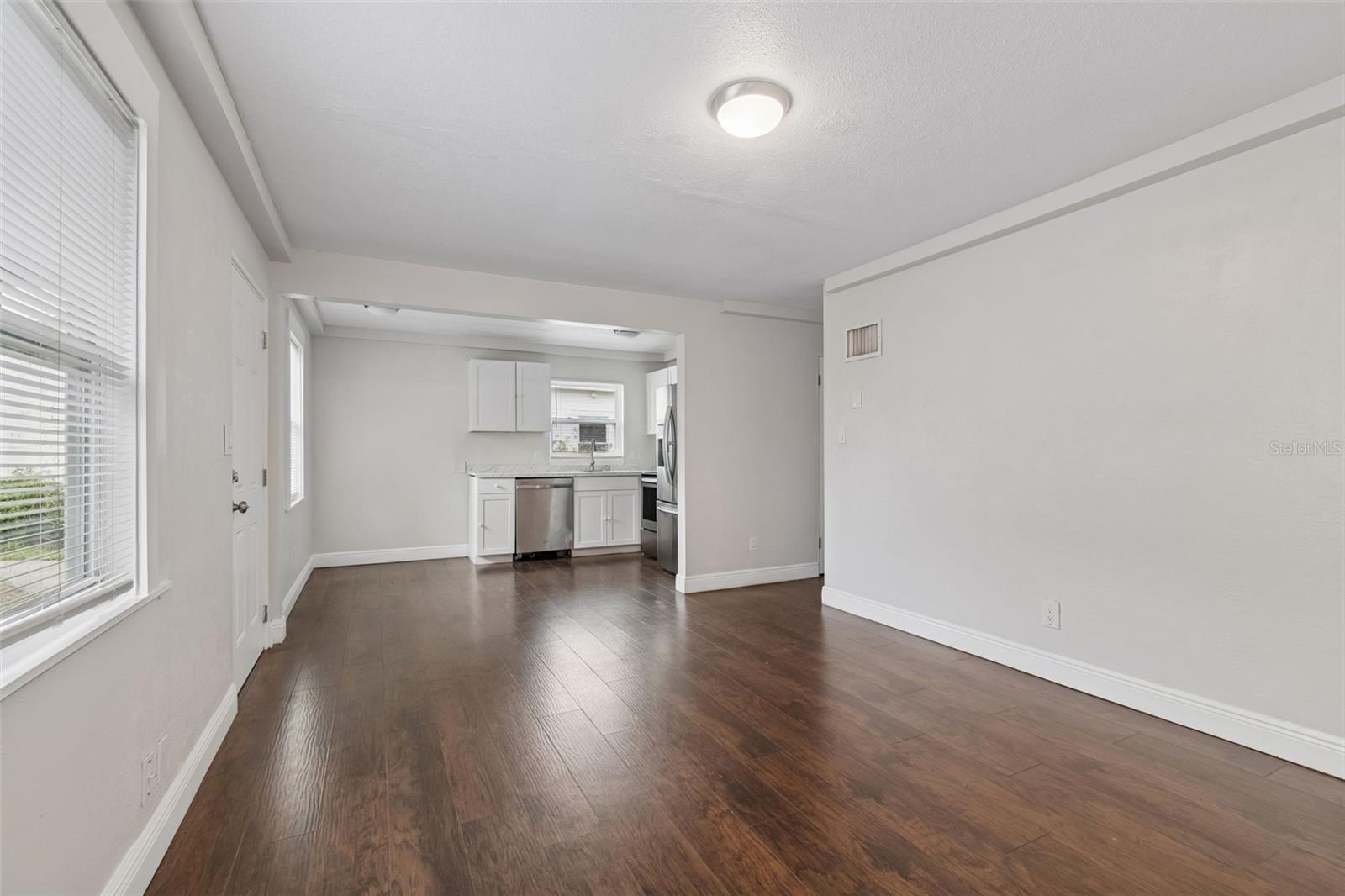 3601 6TH AVENUE N, St Petersburg, FL 33713