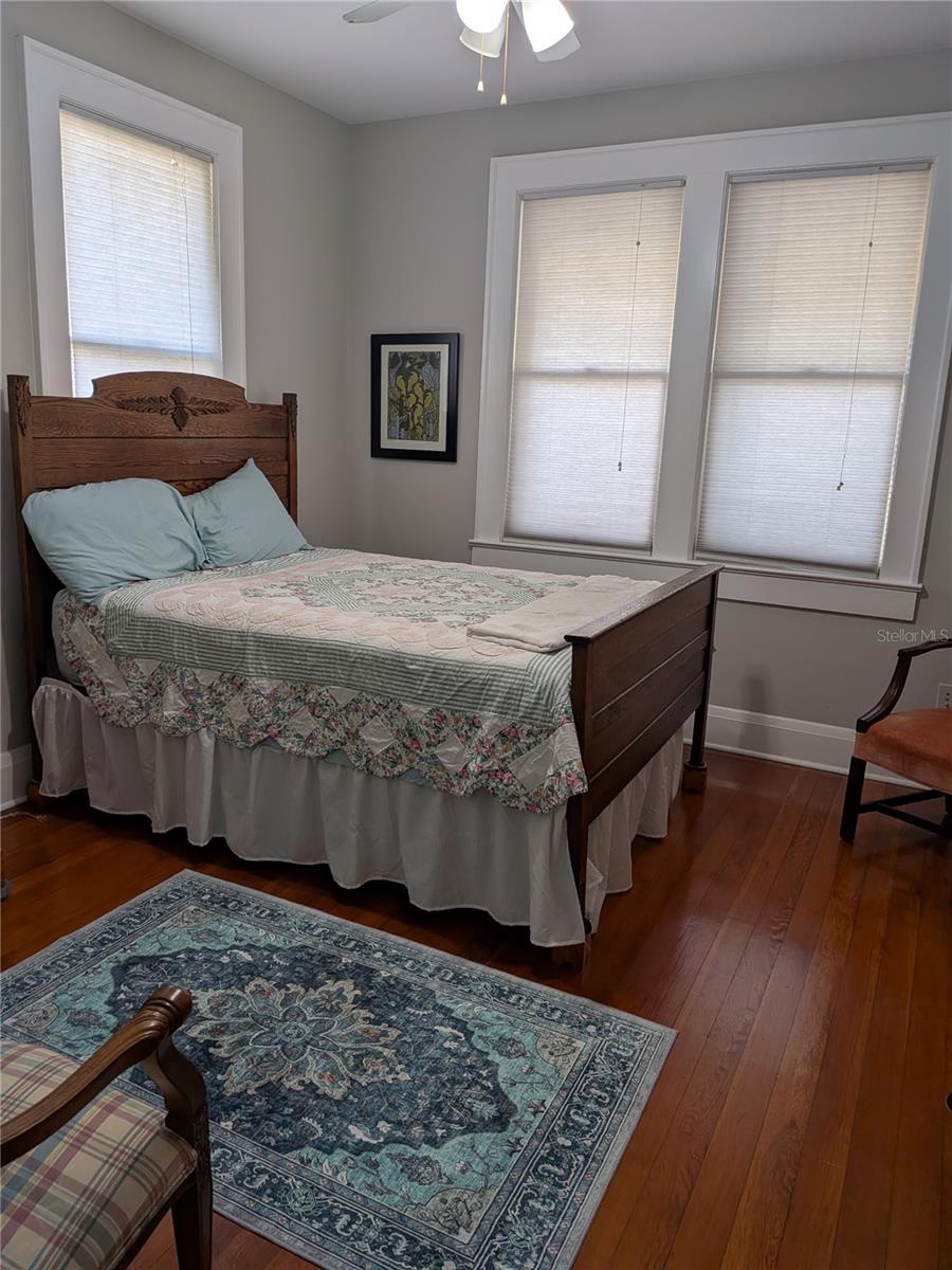 410 E PARK STREET, Lakeland, FL 33803