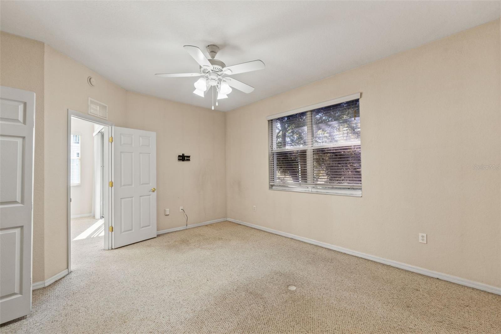1920 HAMMOCKS AVENUE, #1002, Lutz, FL 33549