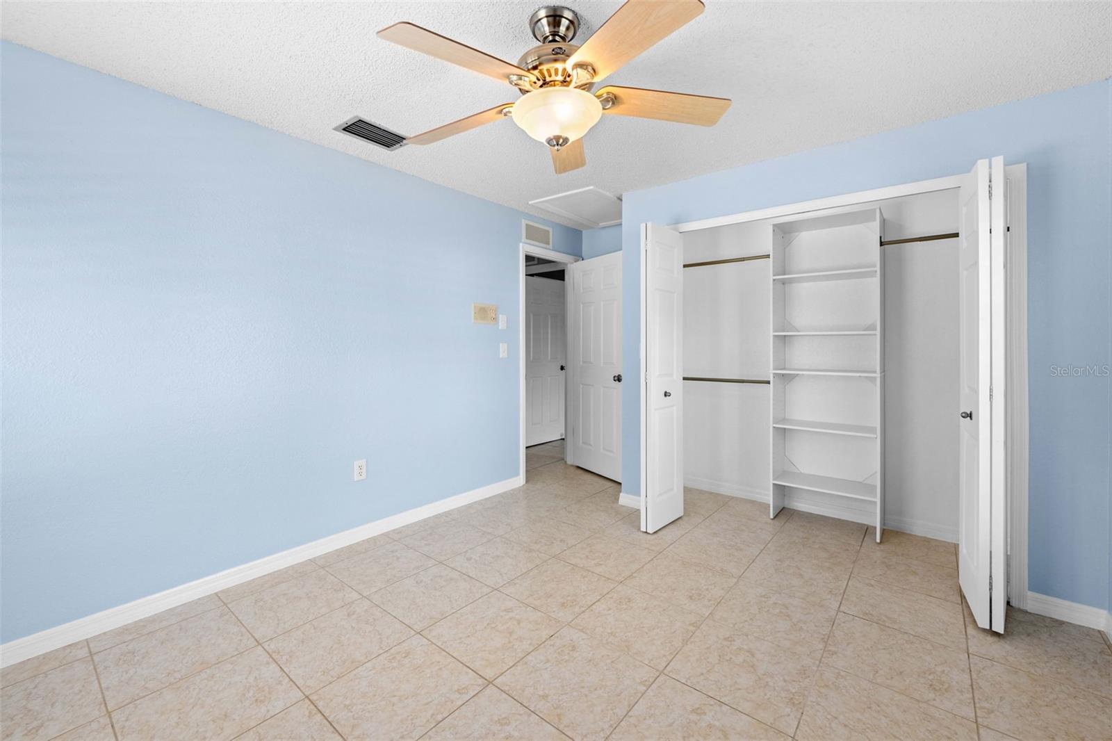11238 KODIAK WREN ROAD, Weeki Wachee, FL 34614