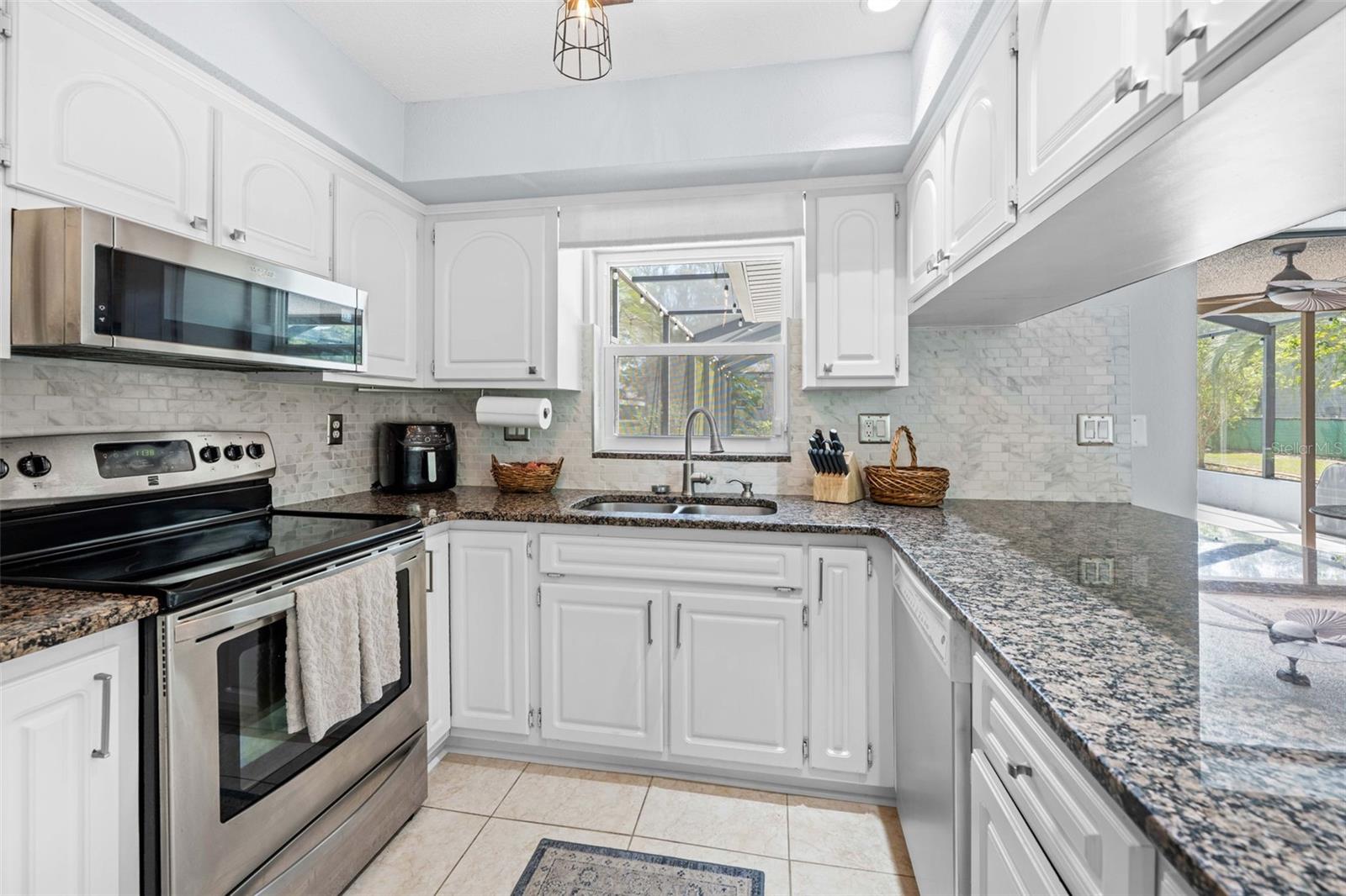 11238 KODIAK WREN ROAD, Weeki Wachee, FL 34614