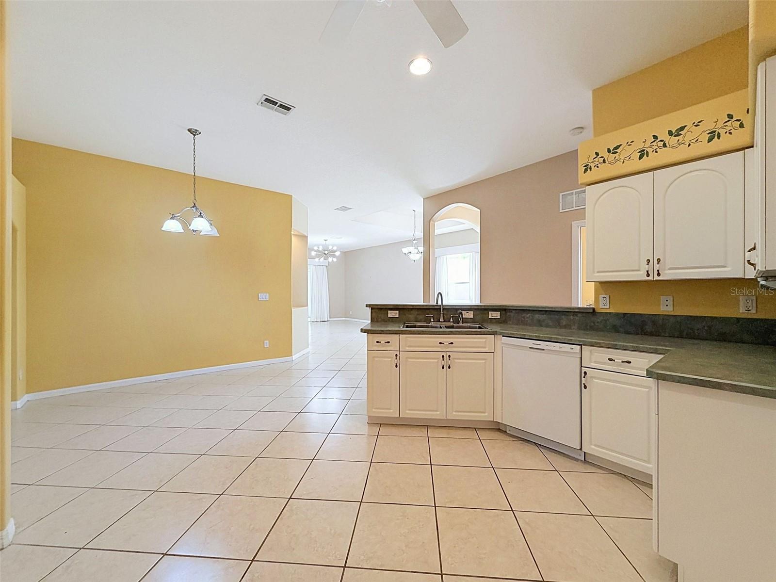 11440 GOLF ROUND DRIVE, New Port Richey, FL 34654