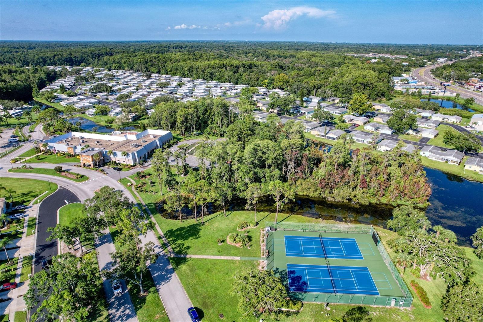 11440 GOLF ROUND DRIVE, New Port Richey, FL 34654
