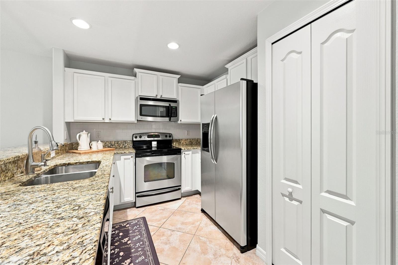9755 TRUMPET VINE LOOP, New Port Richey, FL 34655 9755 TRUMPET VINE LOOP, New Port Richey, FL 34655