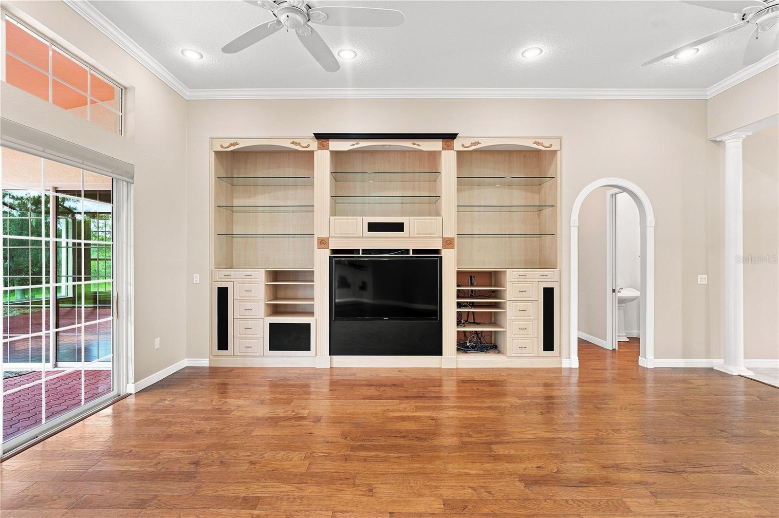 8698 MISSISSIPPI RUN, Weeki Wachee, FL 34613
