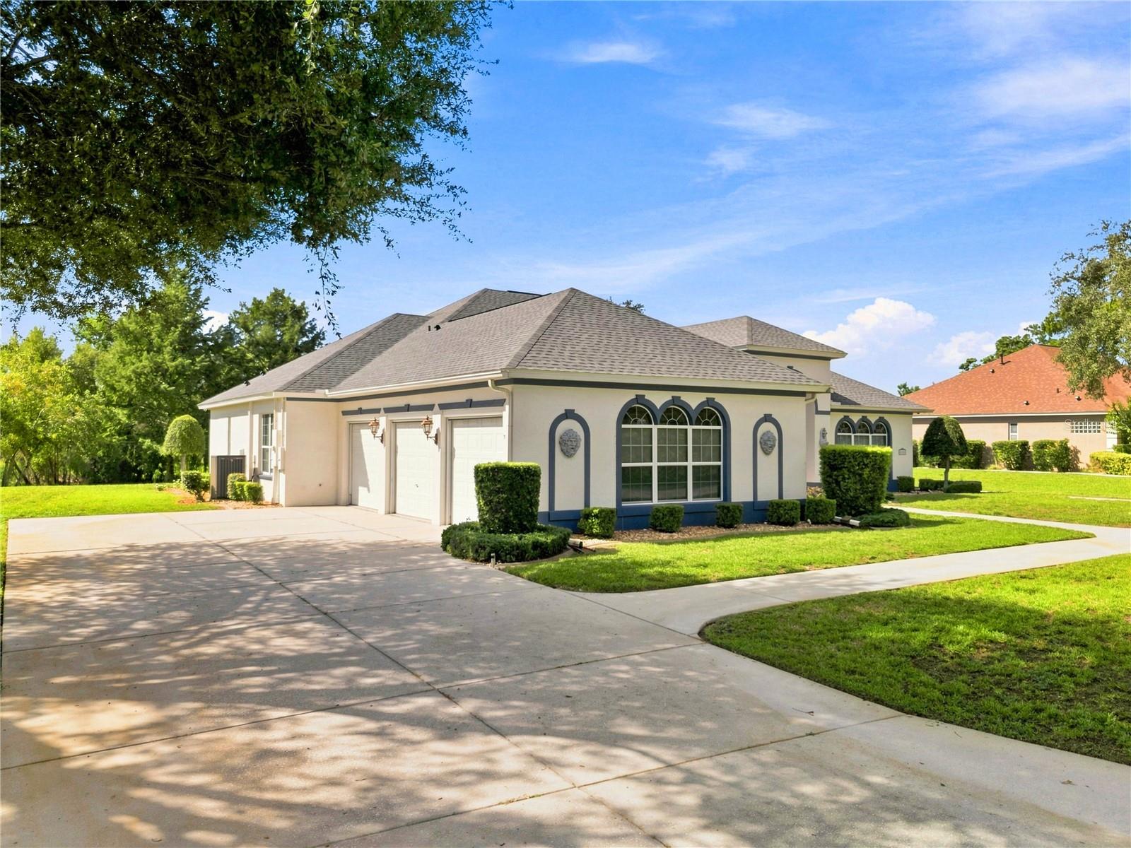 8698 MISSISSIPPI RUN, Weeki Wachee, FL 34613