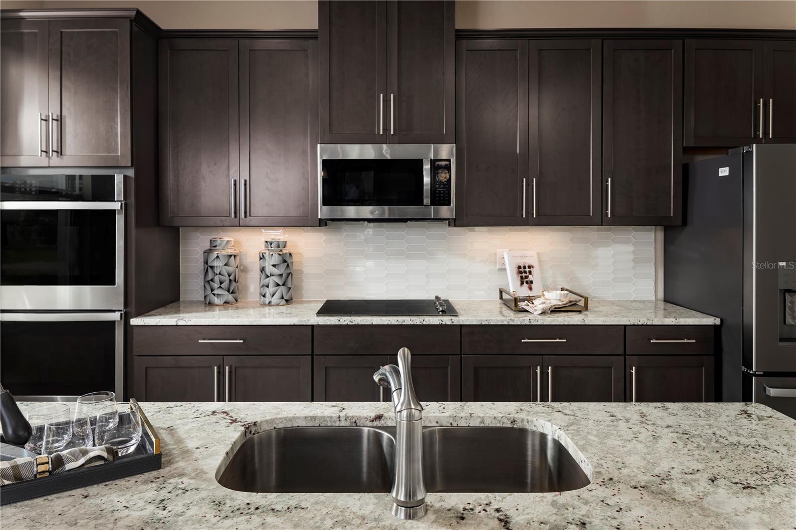 11161 NELLIE CROSSING CIRCLE, Clermont, FL 34711 11161 NELLIE CROSSING CIRCLE, Clermont, FL 34711