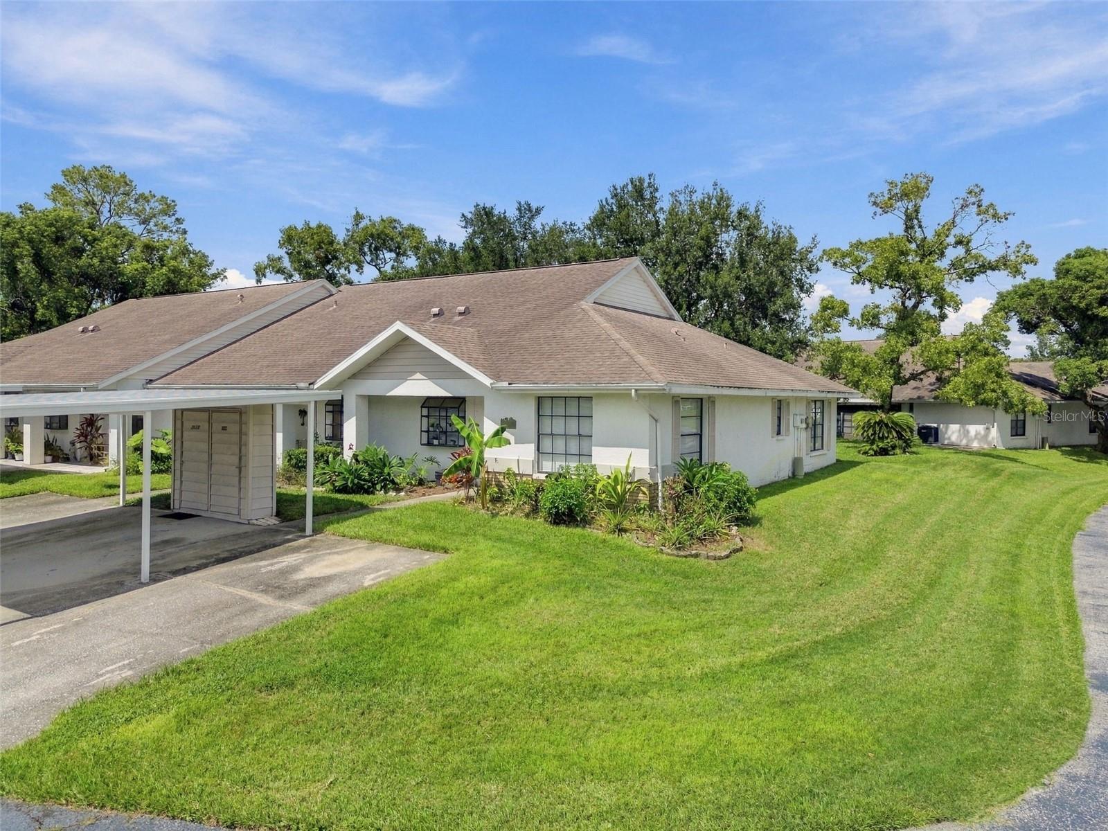 7610 OAKMONT LANE, New Port Richey, FL 34654 7610 OAKMONT LANE, New Port Richey, FL 34654