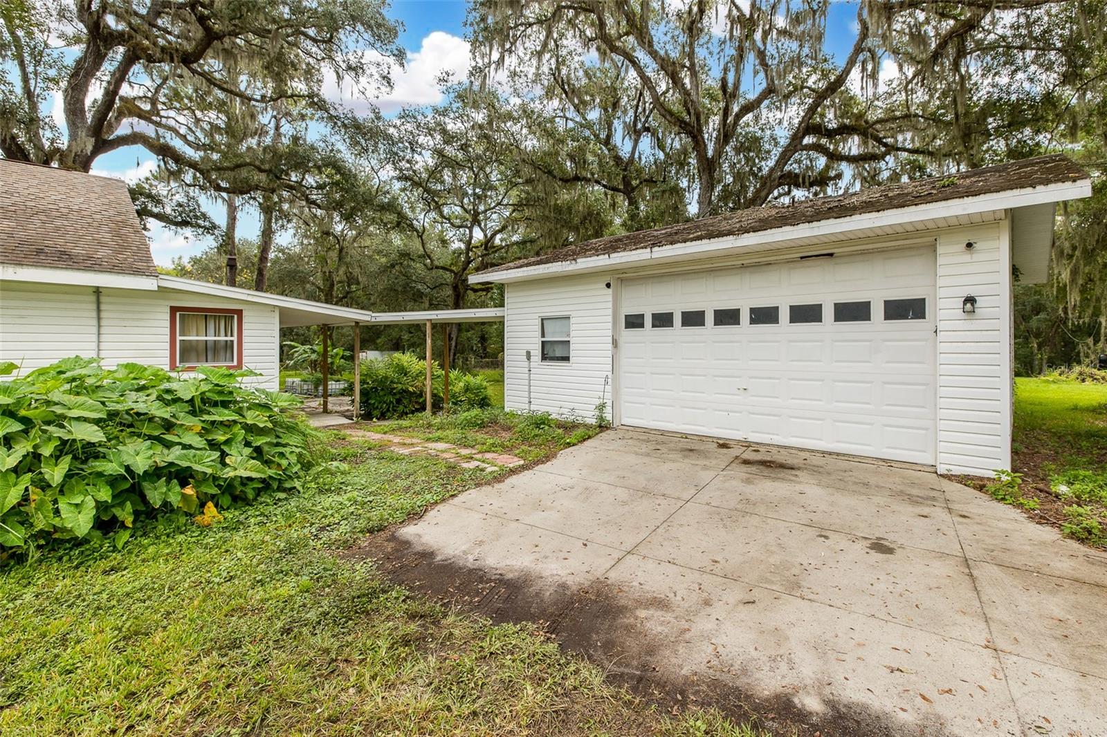 1205 S MAIN STREET, Brooksville, FL 34601