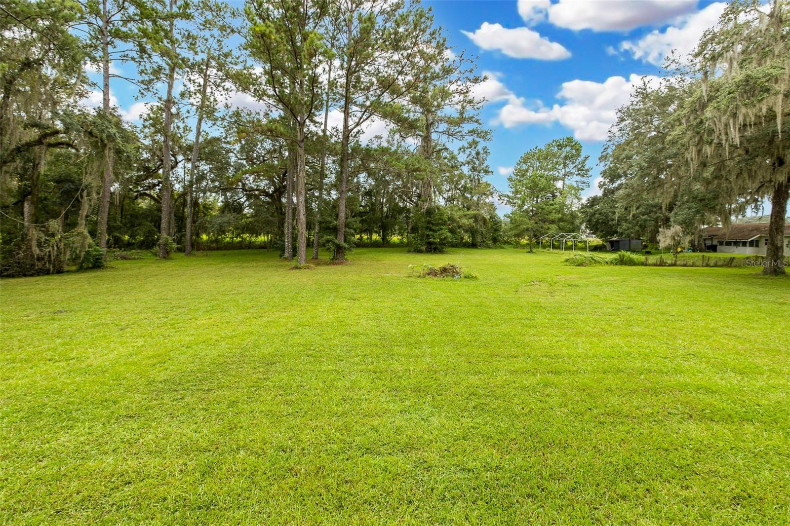 1205 S MAIN STREET, Brooksville, FL 34601