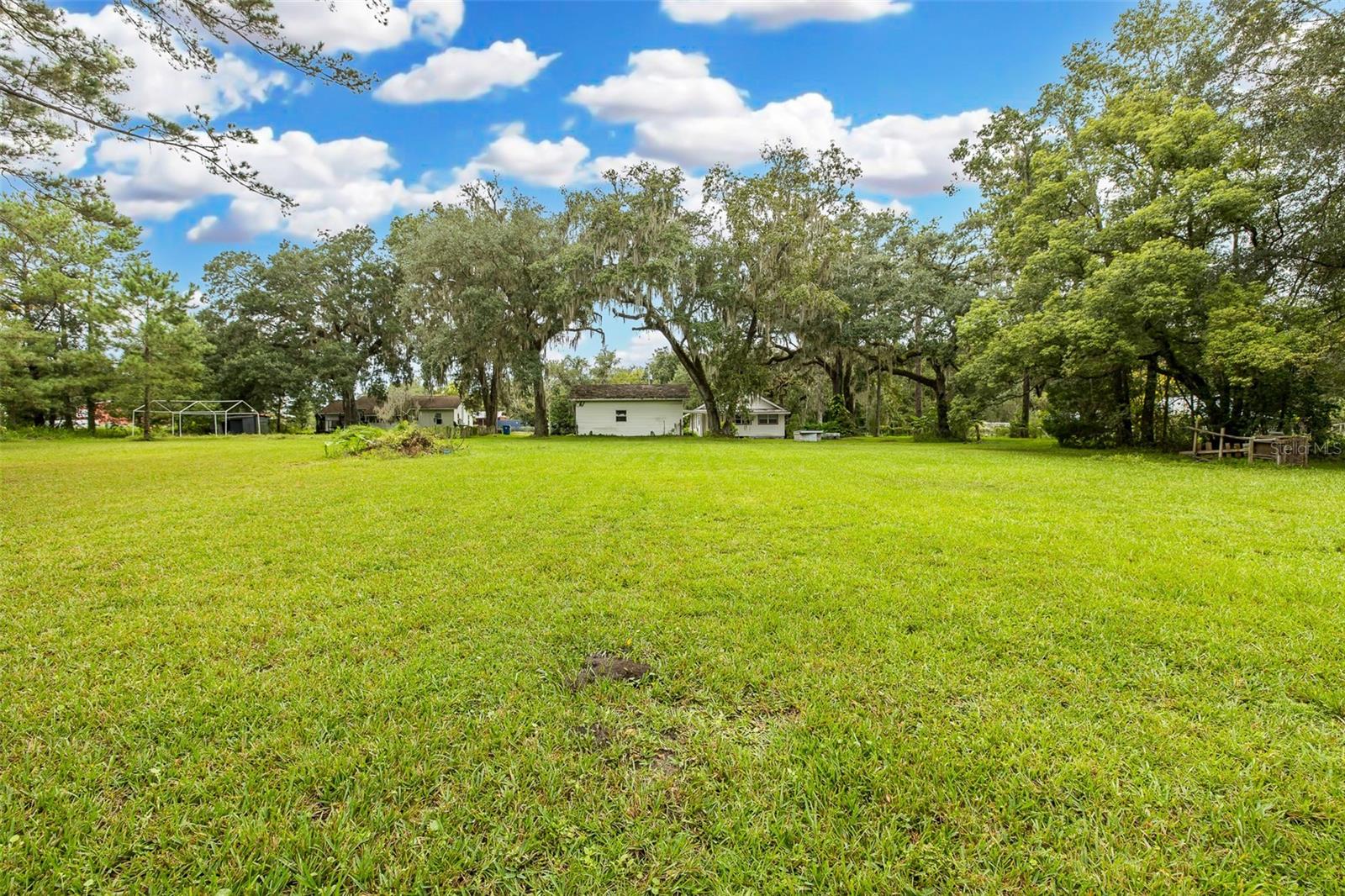 1205 S MAIN STREET, Brooksville, FL 34601