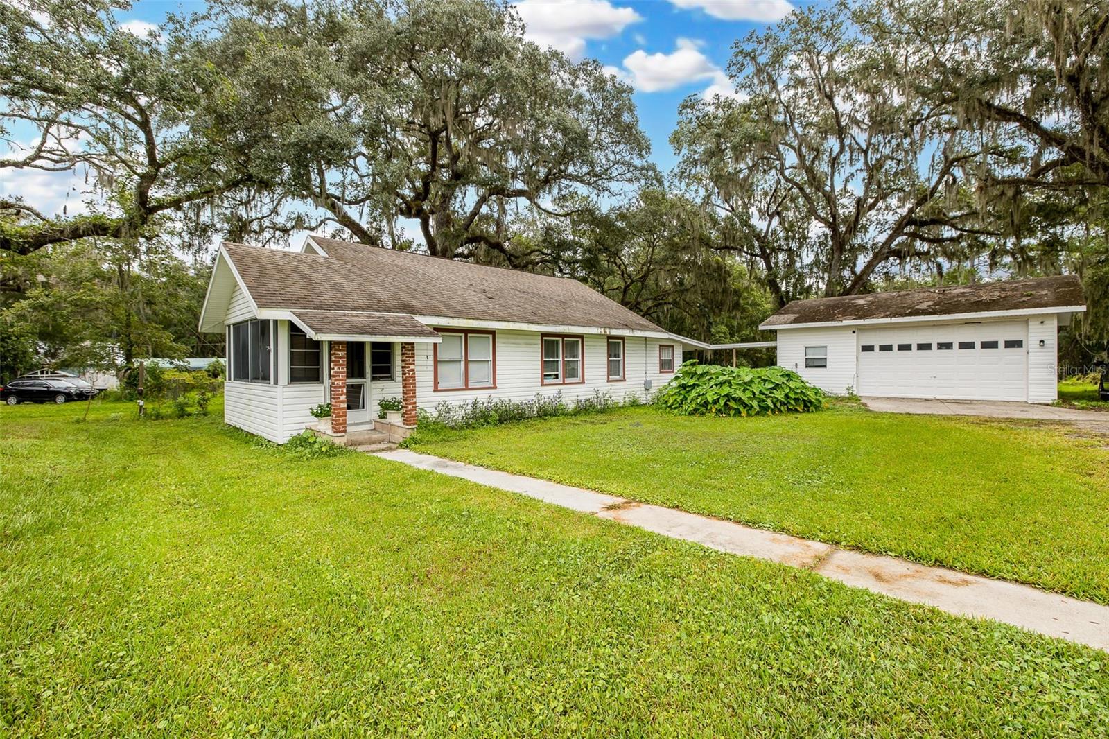 1205 S MAIN STREET, Brooksville, FL 34601
