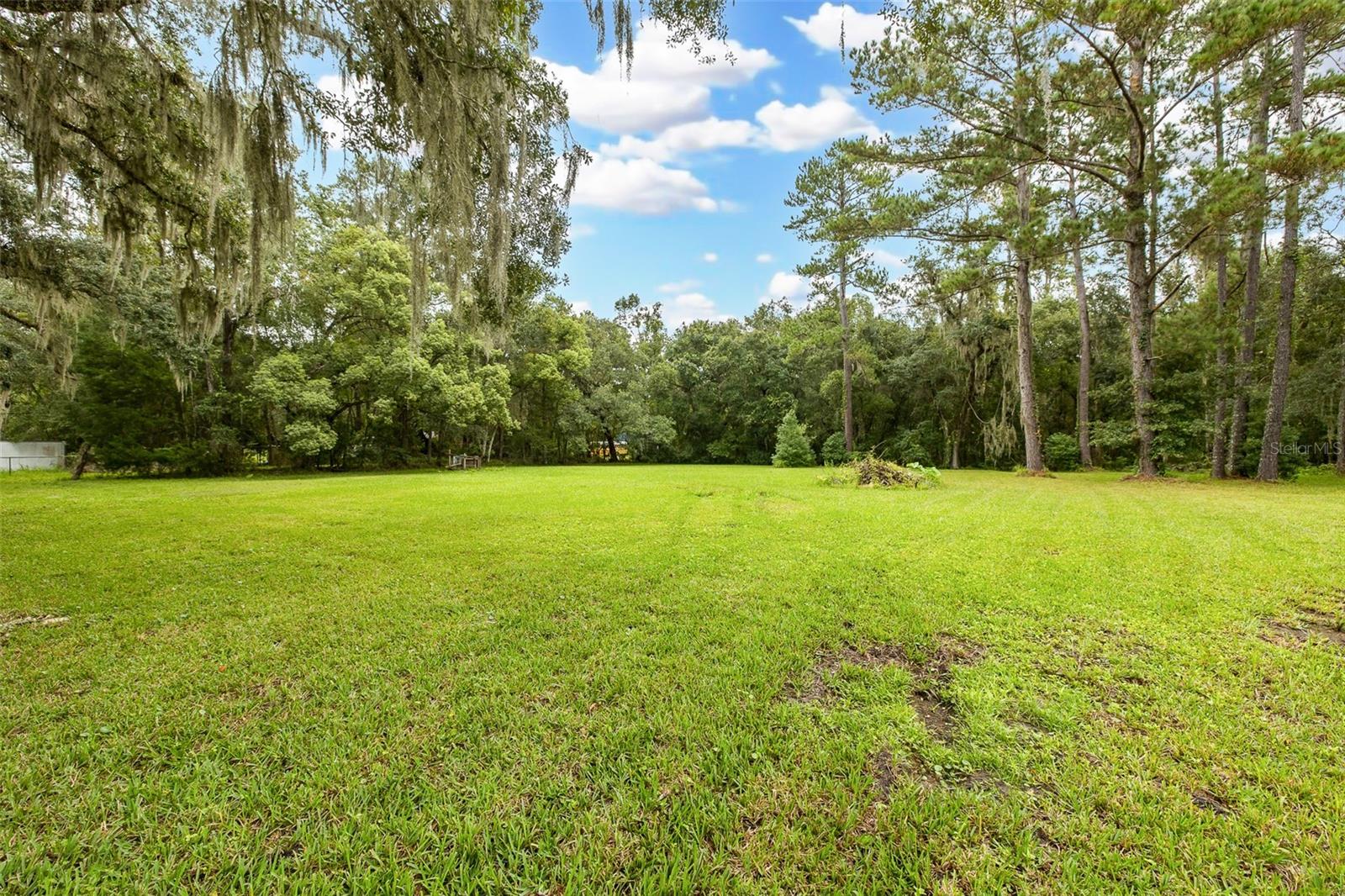1205 S MAIN STREET, Brooksville, FL 34601