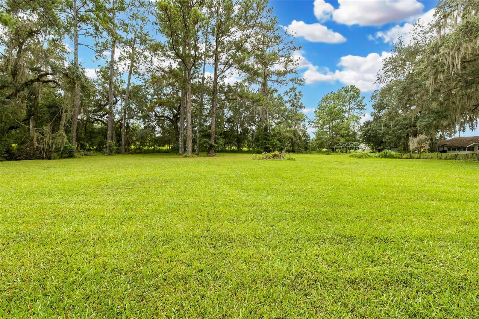 1205 S MAIN STREET, Brooksville, FL 34601