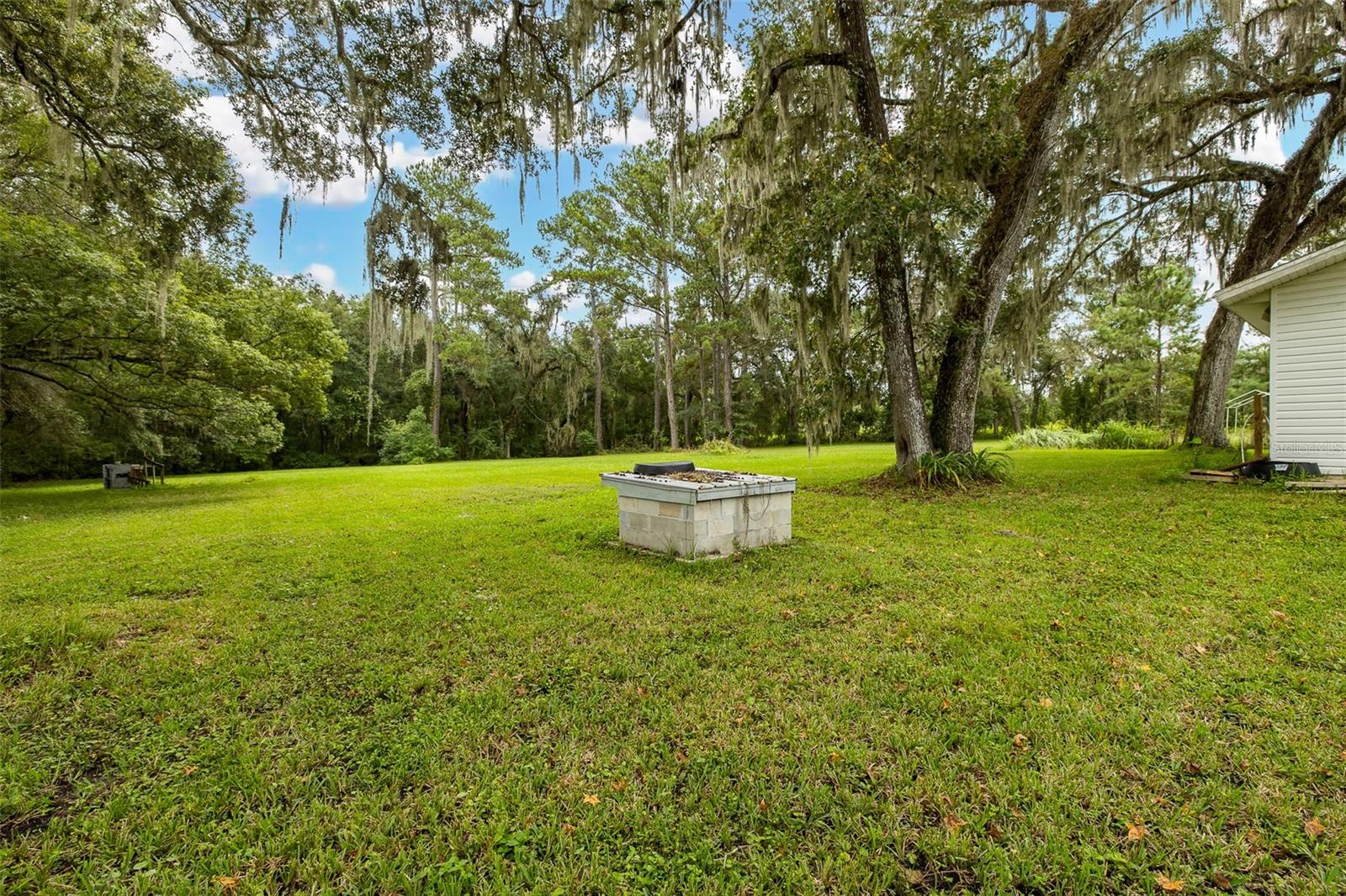 1205 S MAIN STREET, Brooksville, FL 34601