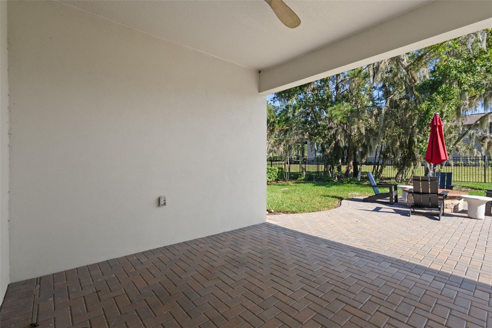 19410 FOREST GARDEN COURT, Brooksville, FL 34601