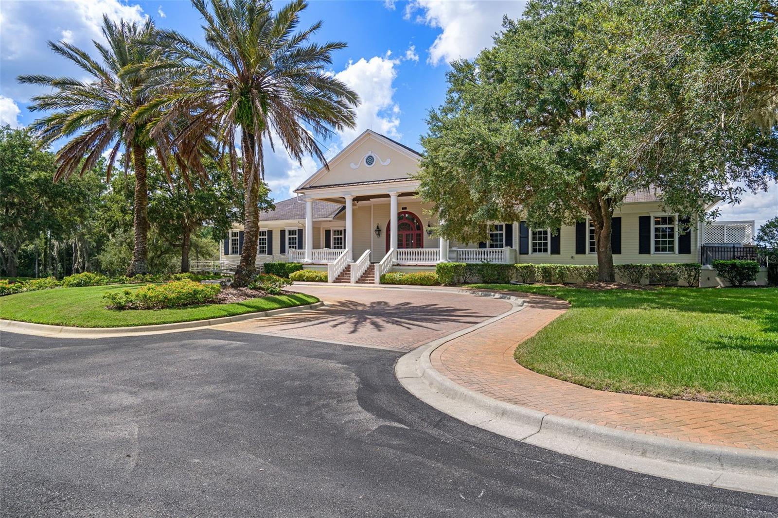 19410 FOREST GARDEN COURT, Brooksville, FL 34601