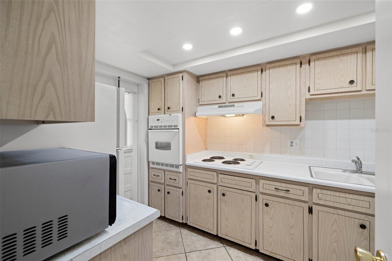 400 GLENNES LANE, #206, Dunedin, FL 34698 400 GLENNES LANE, #206, Dunedin, FL 34698