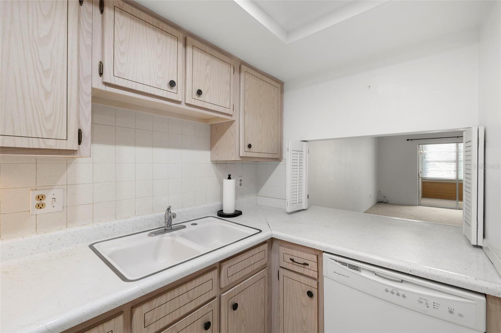 400 GLENNES LANE, #206, Dunedin, FL 34698