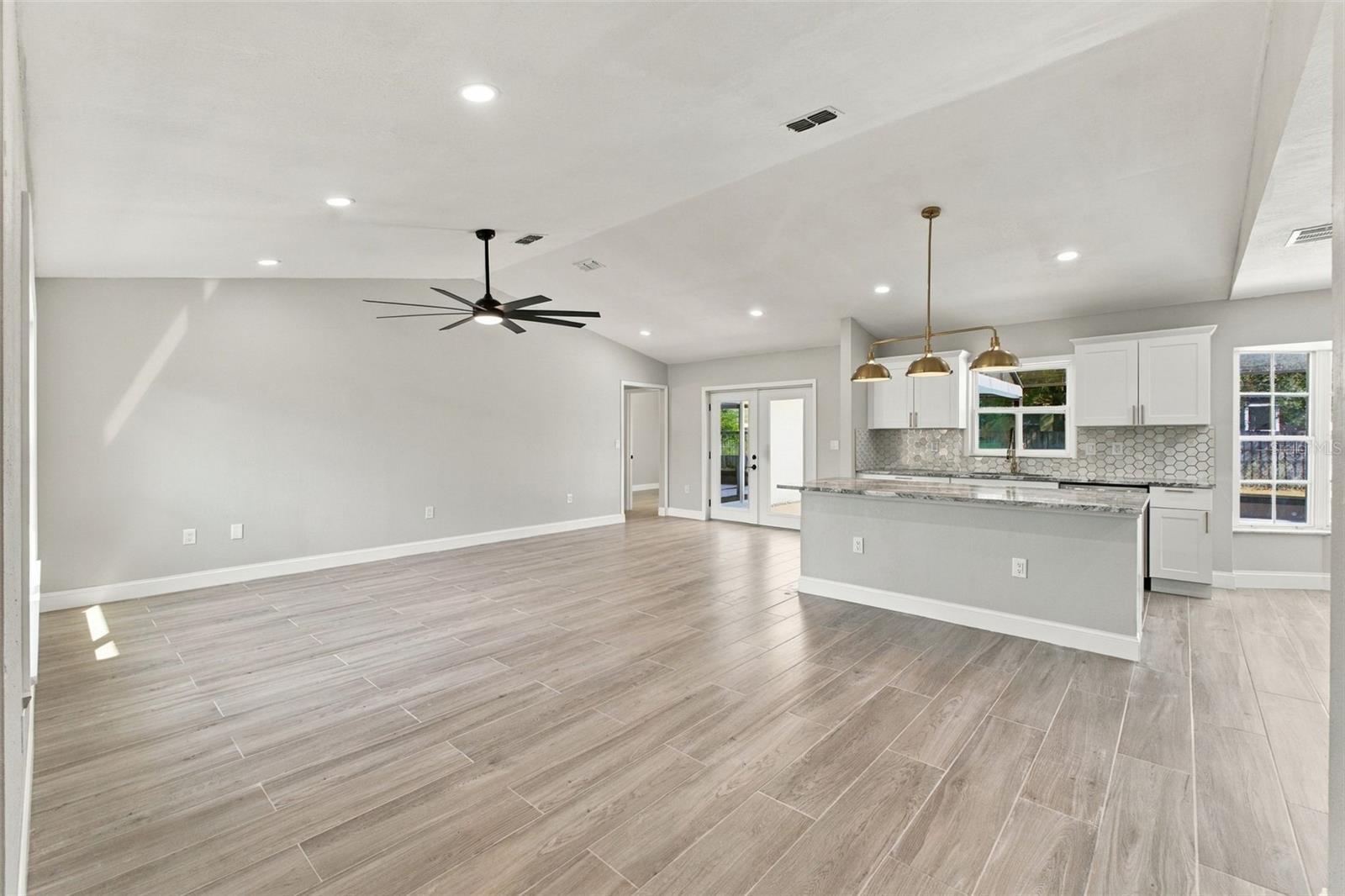 11365 RIDDLE DRIVE, Spring Hill, FL 34609 11365 RIDDLE DRIVE, Spring Hill, FL 34609