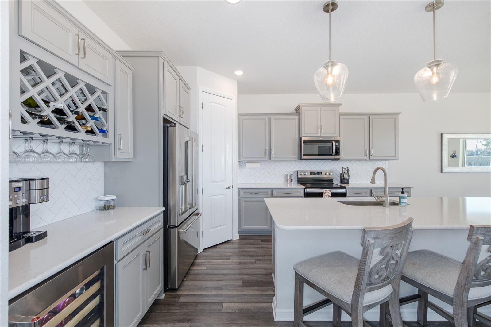 9224 RALLY SPRING LOOP, Wesley Chapel, FL 33545