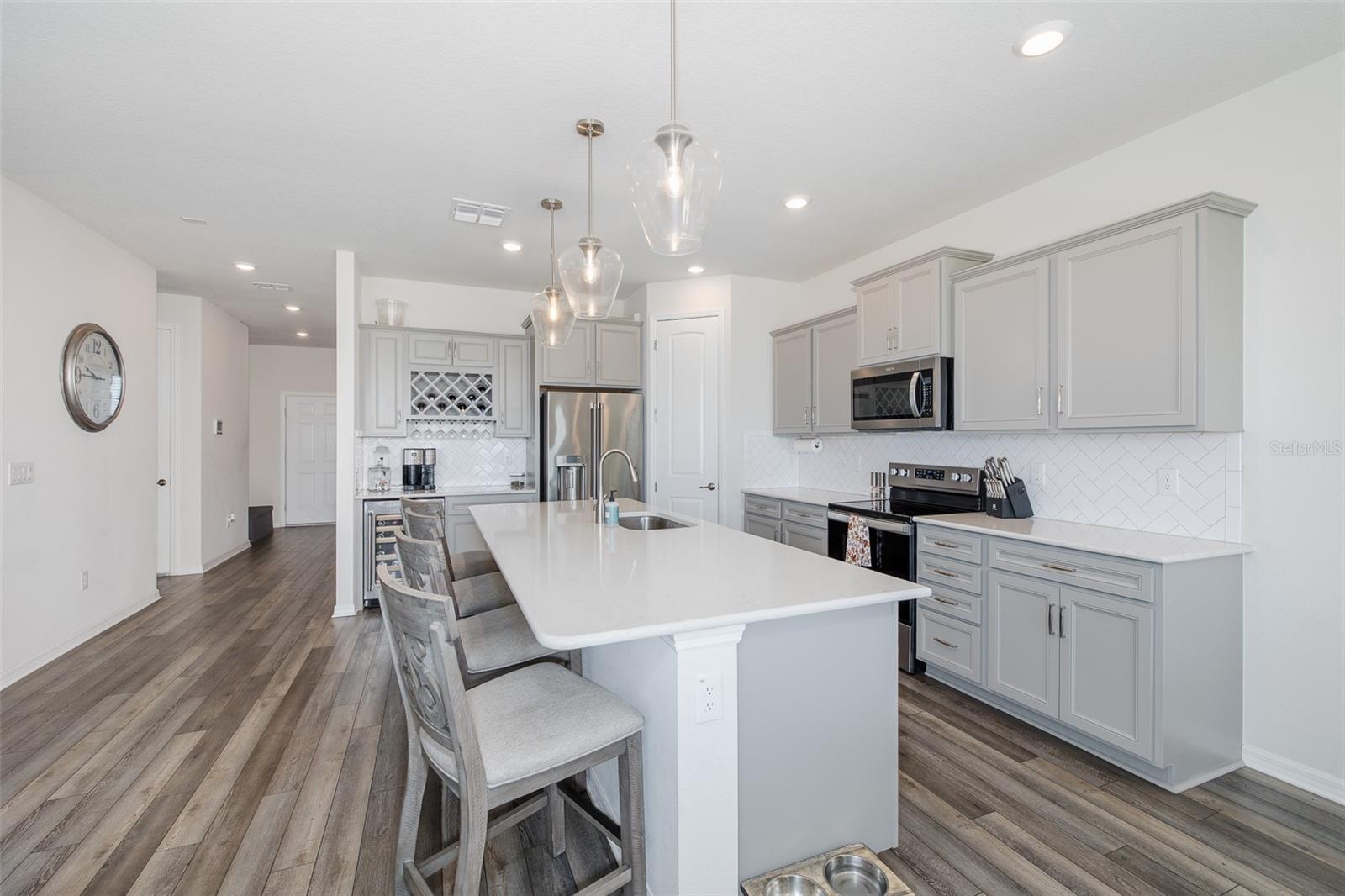 9224 RALLY SPRING LOOP, Wesley Chapel, FL 33545