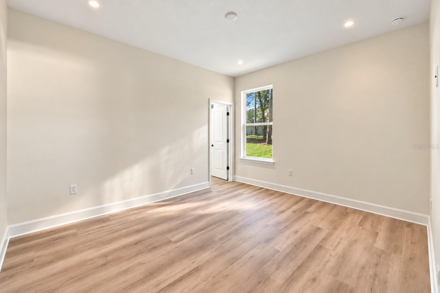 mini suite