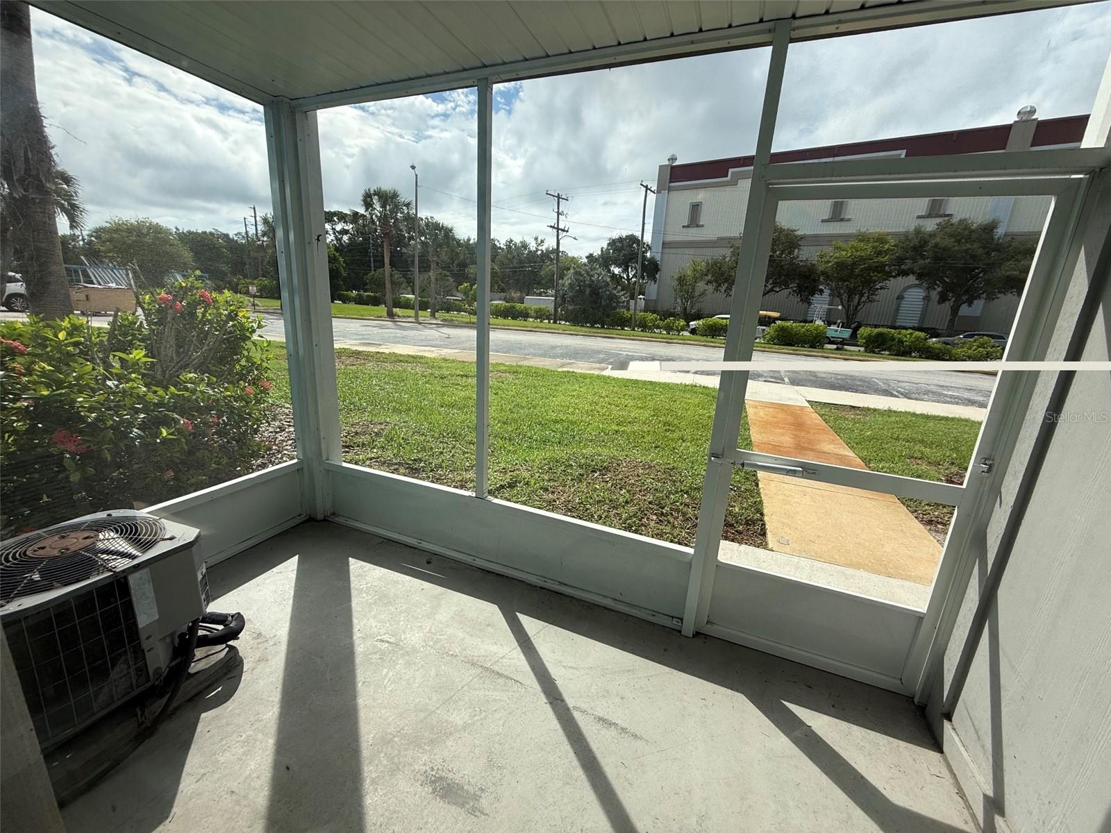 3315 58TH AVENUE S, #114, St Petersburg, FL 33712