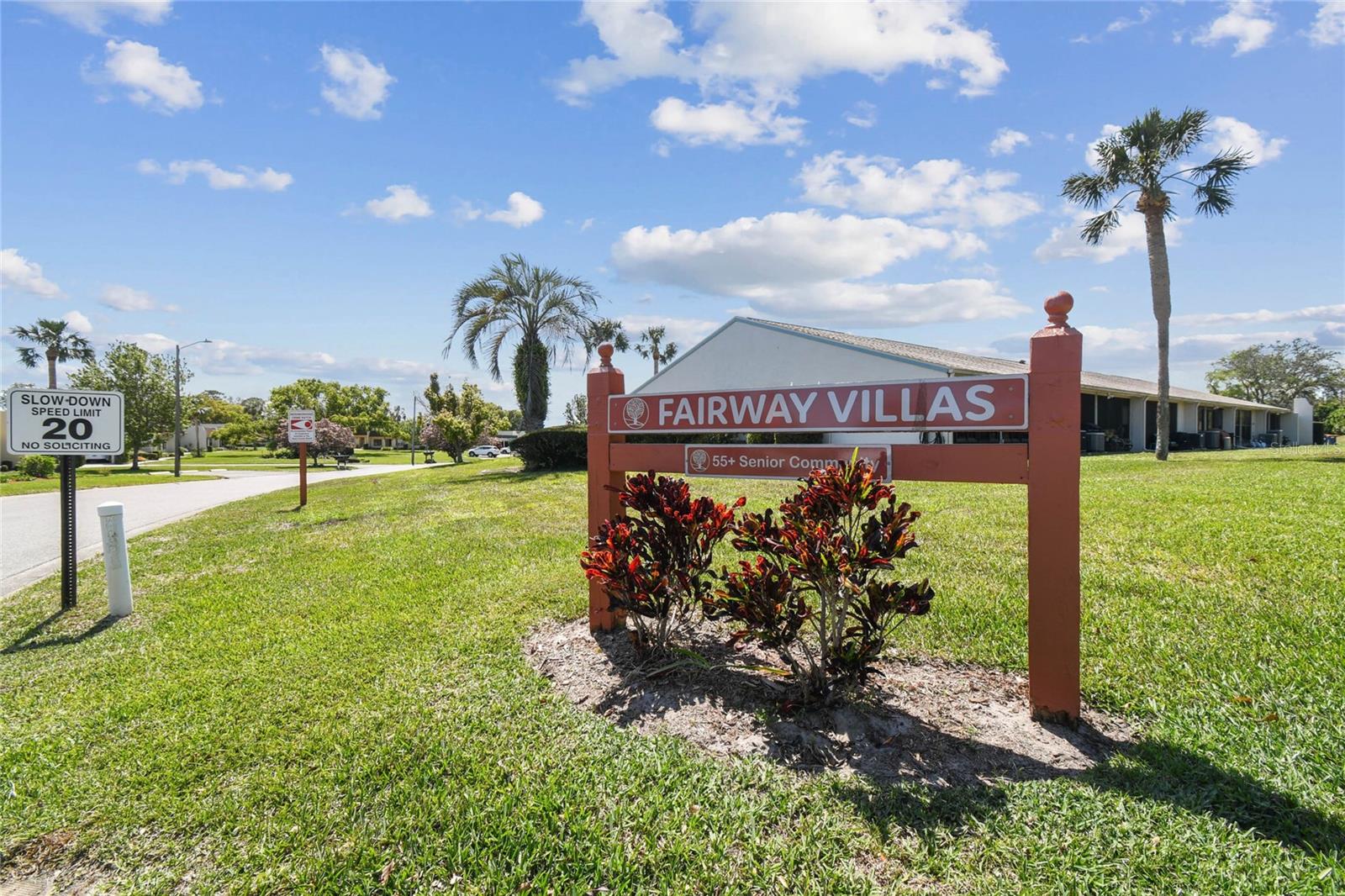 8220 SEVEN OAKS COURT, #5, Port Richey, FL 34668