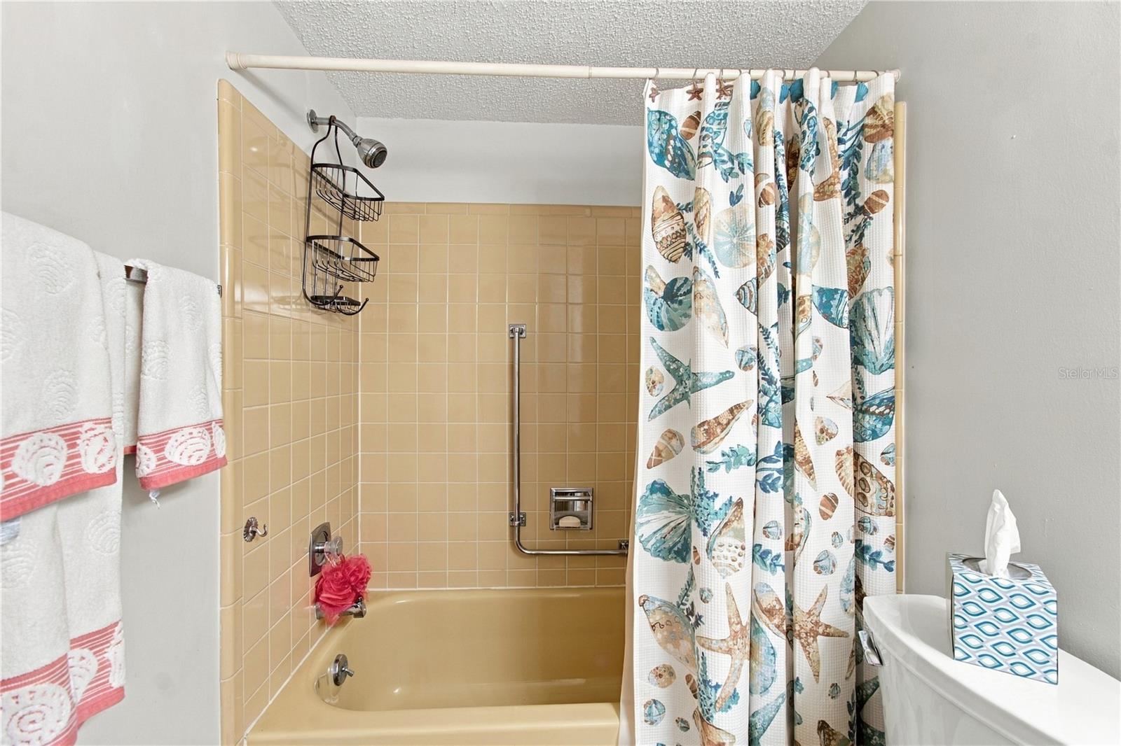 8220 SEVEN OAKS COURT, #5, Port Richey, FL 34668