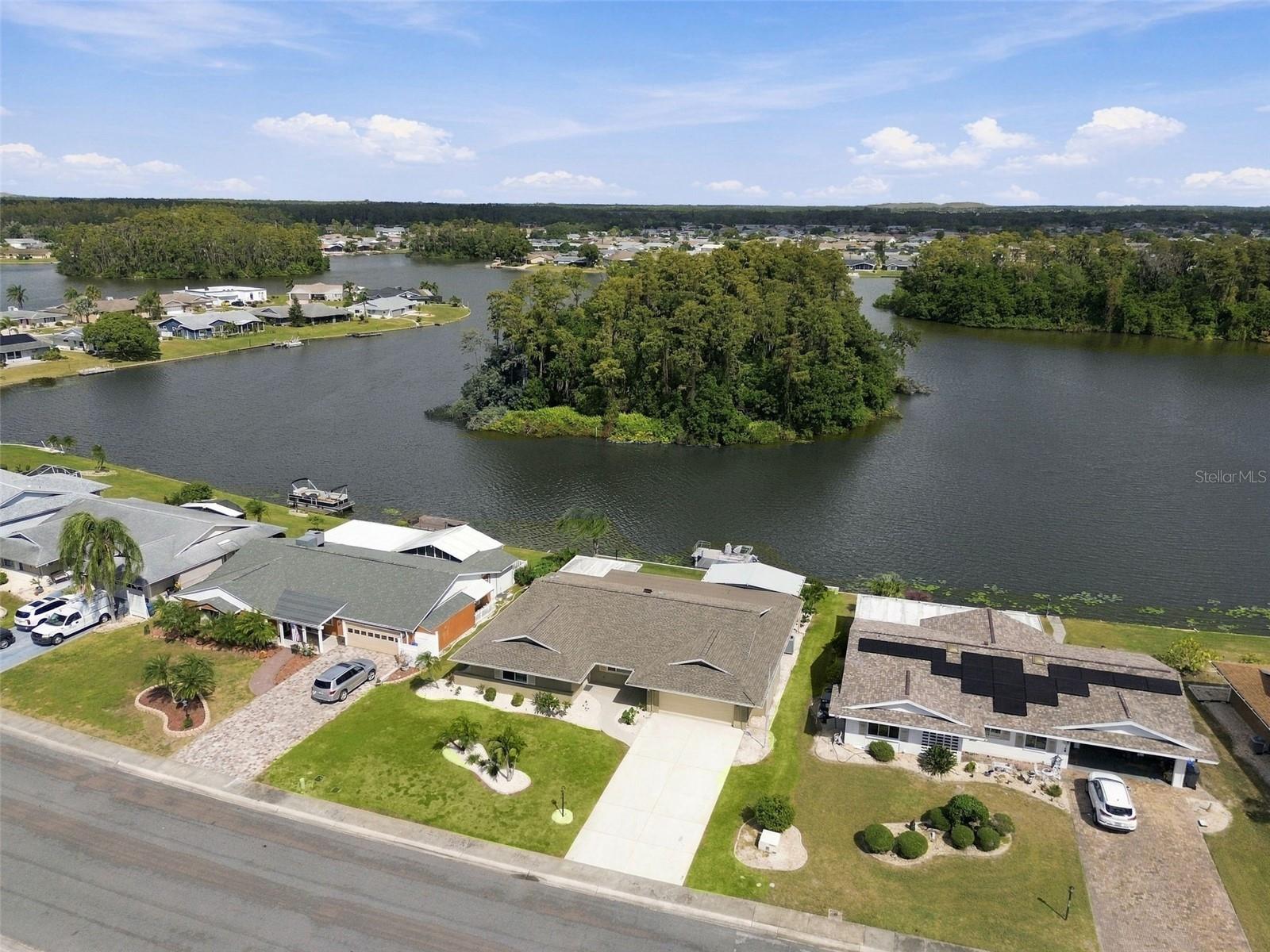 1615 BUNKER HILL DRIVE, Sun City Center, FL 33573