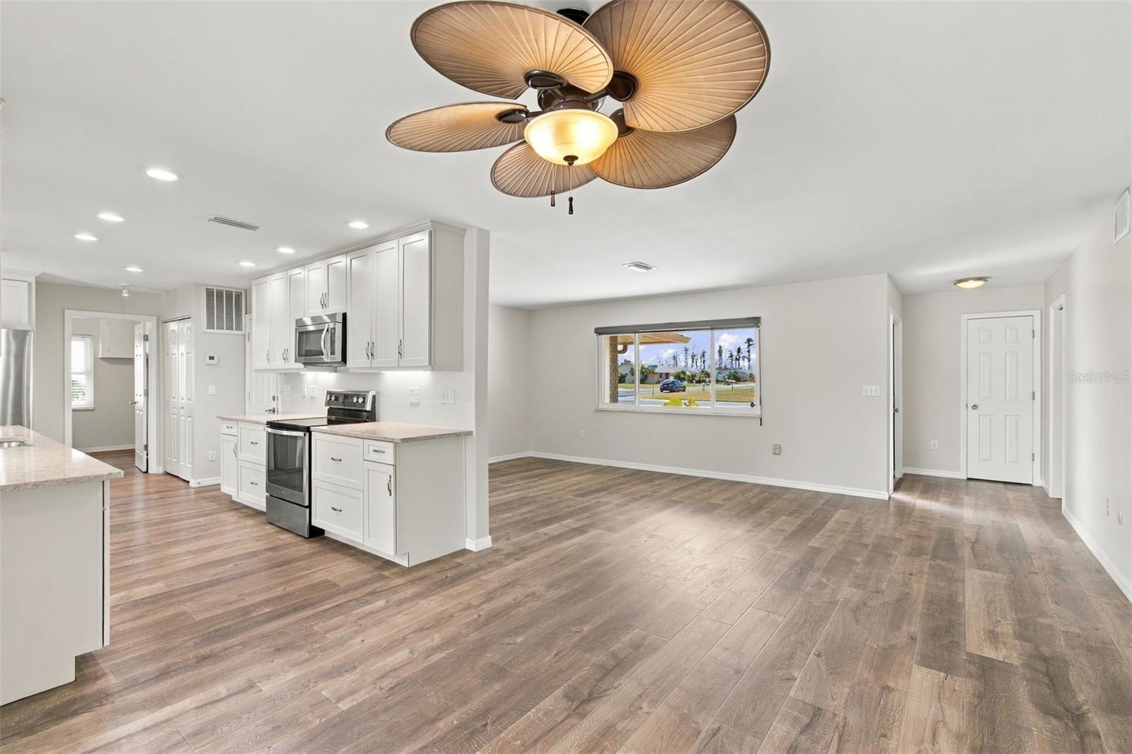 view looking toward front living rm/ den