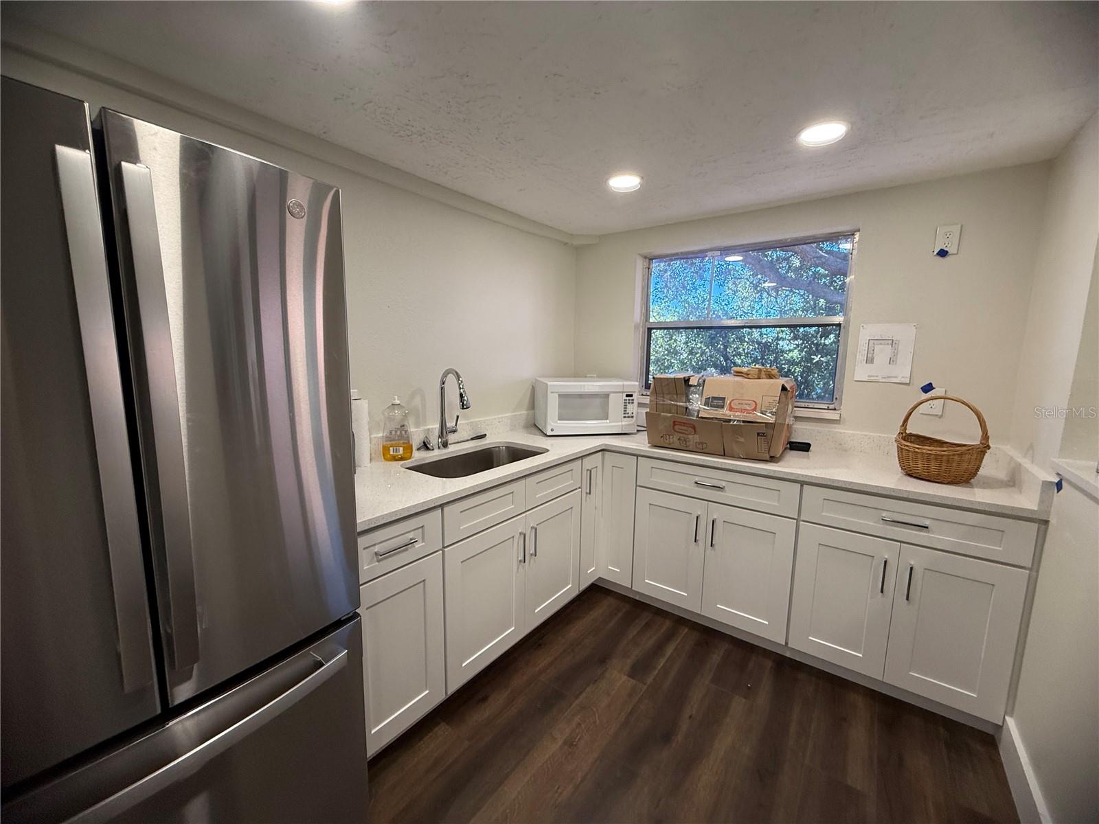 4805 ALT 19, #422, Palm Harbor, FL 34683
