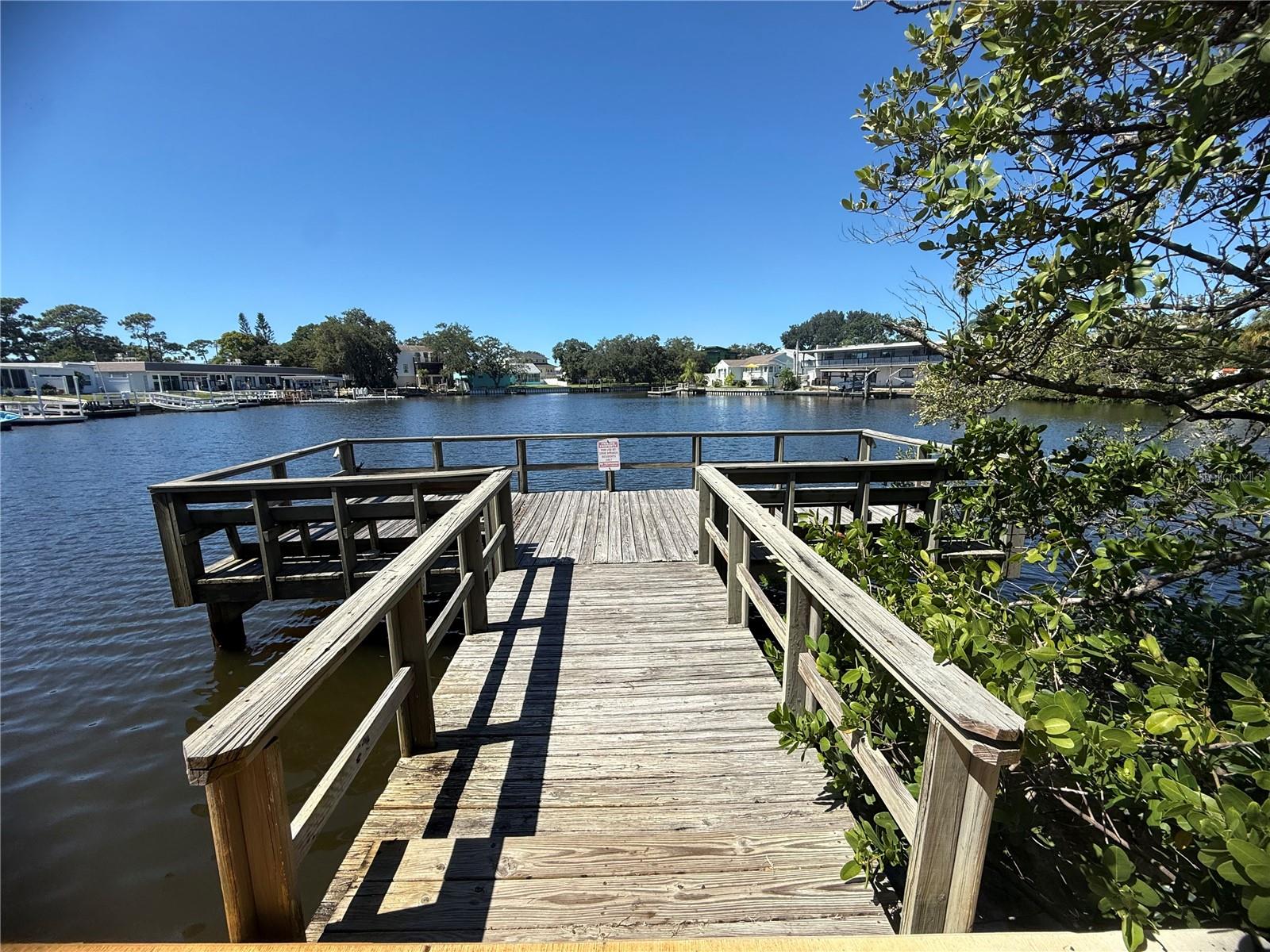 4805 ALT 19, #422, Palm Harbor, FL 34683