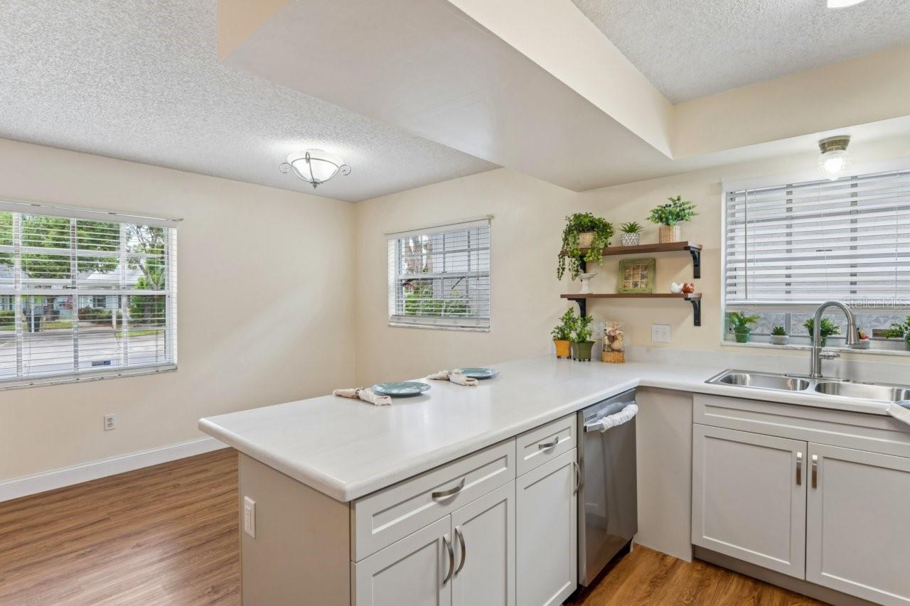 6709 DEVONSHIRE LN, #10A, New Port Richey, FL 34654